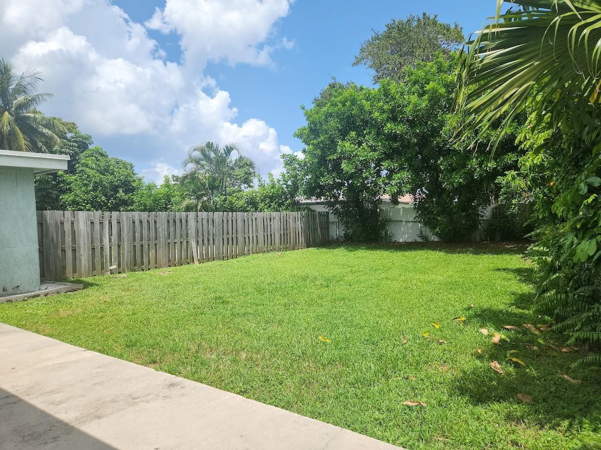 2940 NE 19th Terrace South Side, Lighthouse Point, FL 33064, Lighthouse Point - Photo 5