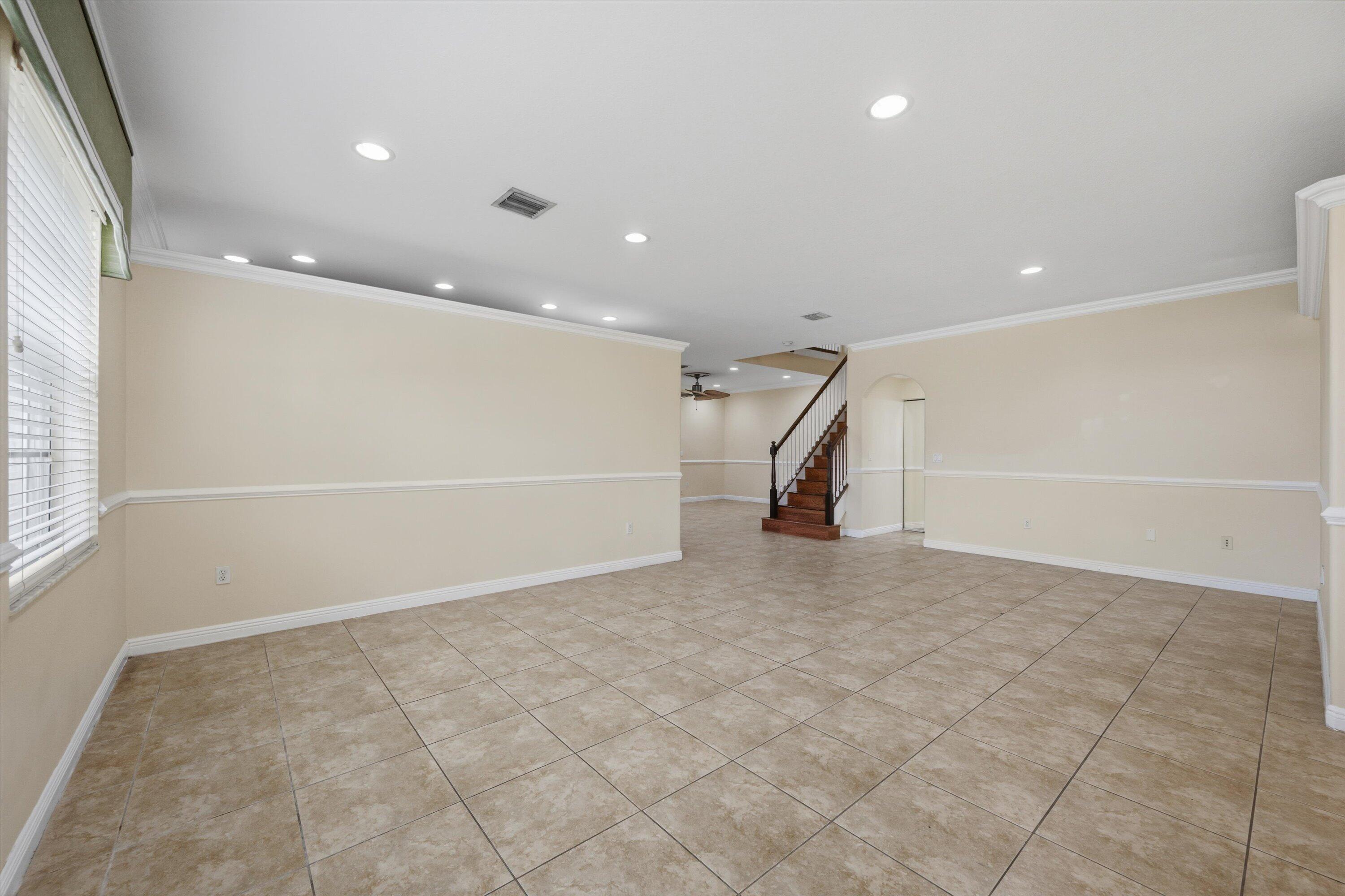 9100 Dupont Place, Wellington, FL 33414, Wellington - Photo 5