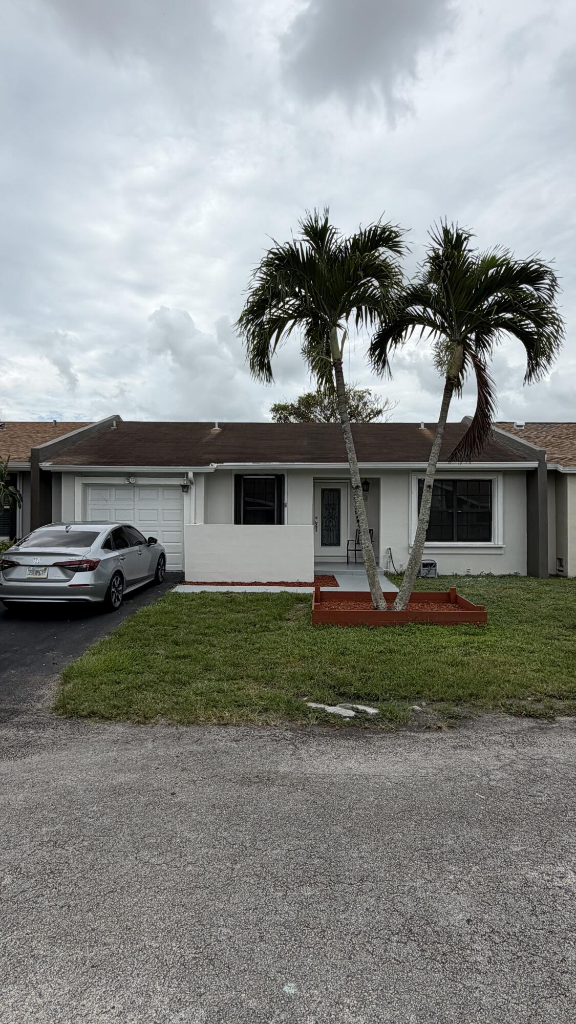 5460 S Lakewood Cir S S C, Margate, FL 33063, Margate - Photo 4