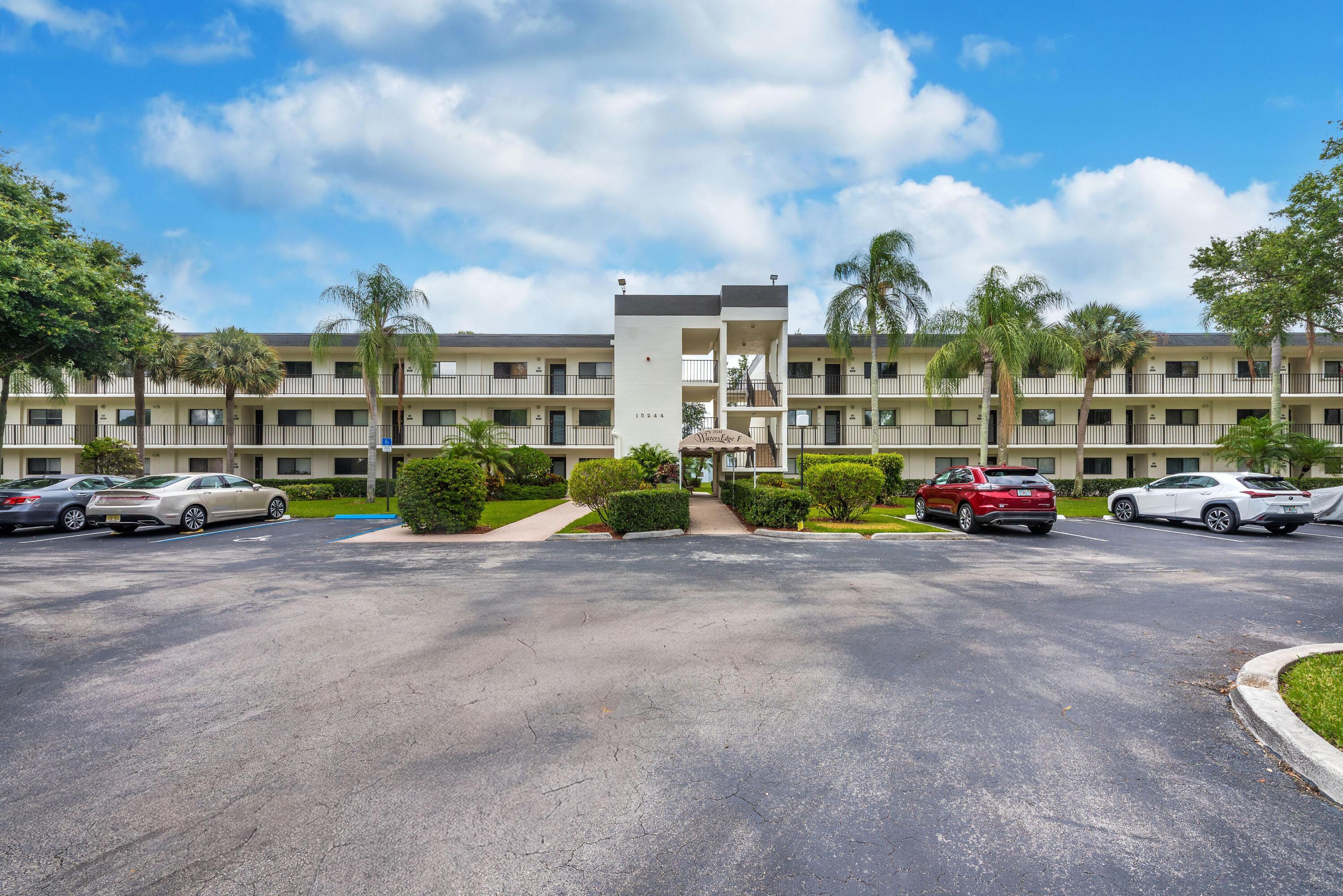 15244 Lakes Of Delray Boulevard 304, Delray Beach, FL 33484, Delray Beach - Photo 2