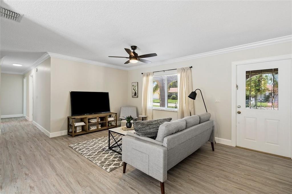 10884 Gantry Street, Boca Raton, FL 33428, Boca Raton - Photo 4