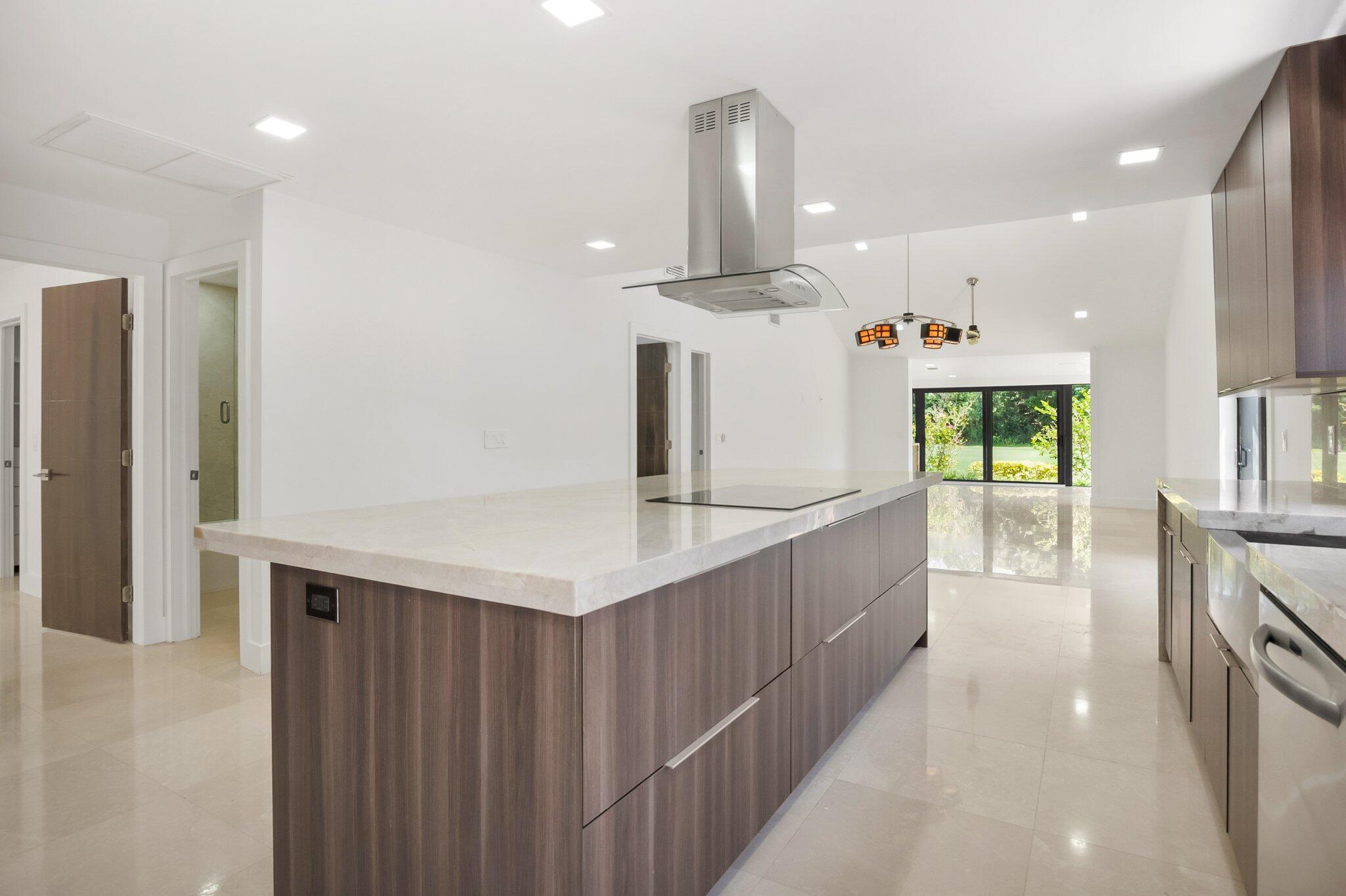 21922 Cypress Drive, Boca Raton, FL 33433, Boca Raton - Photo 3