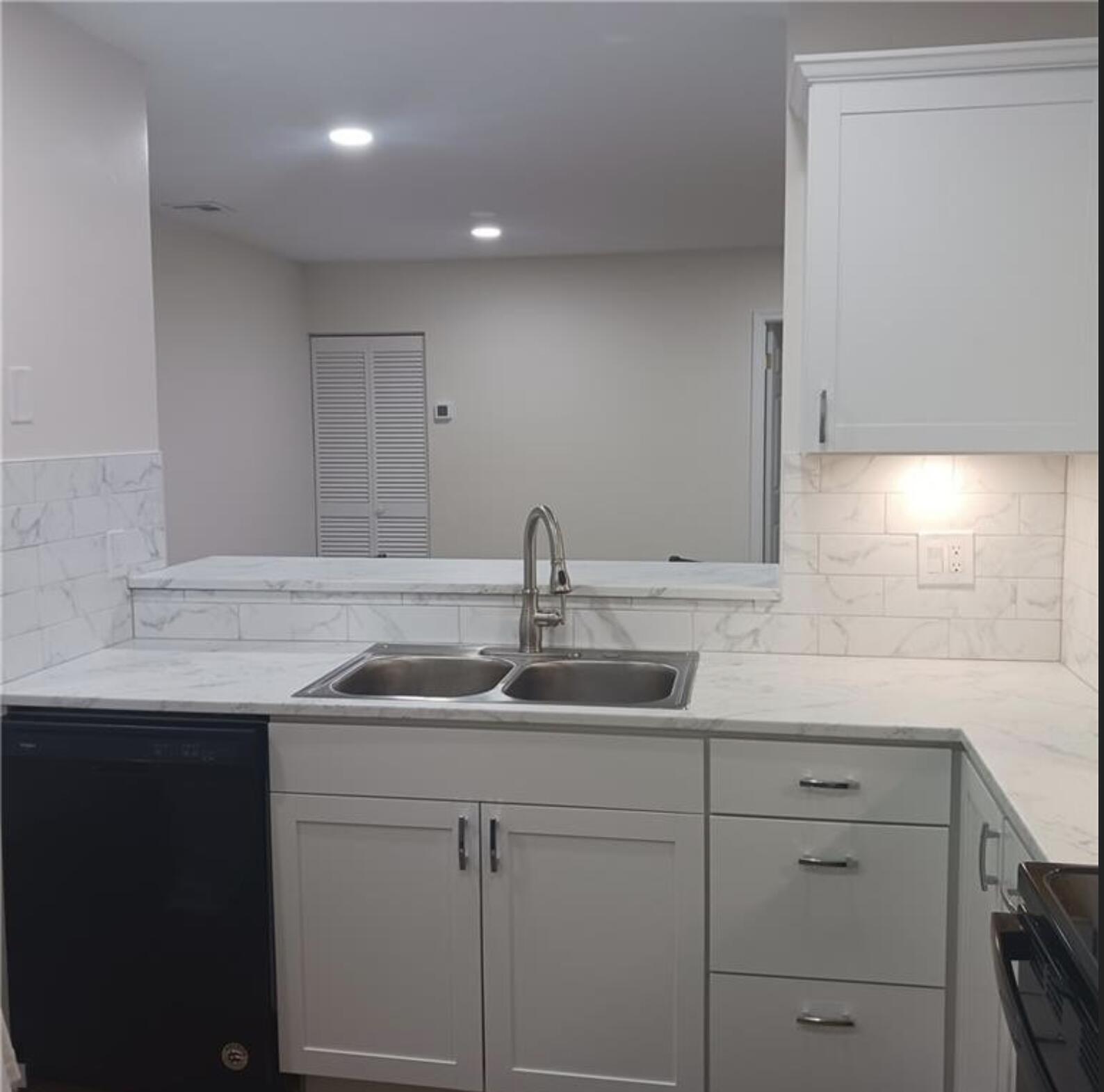 3689 NW 94th Avenue 51, Sunrise, FL 33351, Sunrise - Photo 2