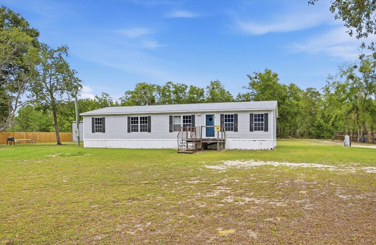 194 Keuka Road, Interlachen, FL 32148, Interlachen - Photo 5