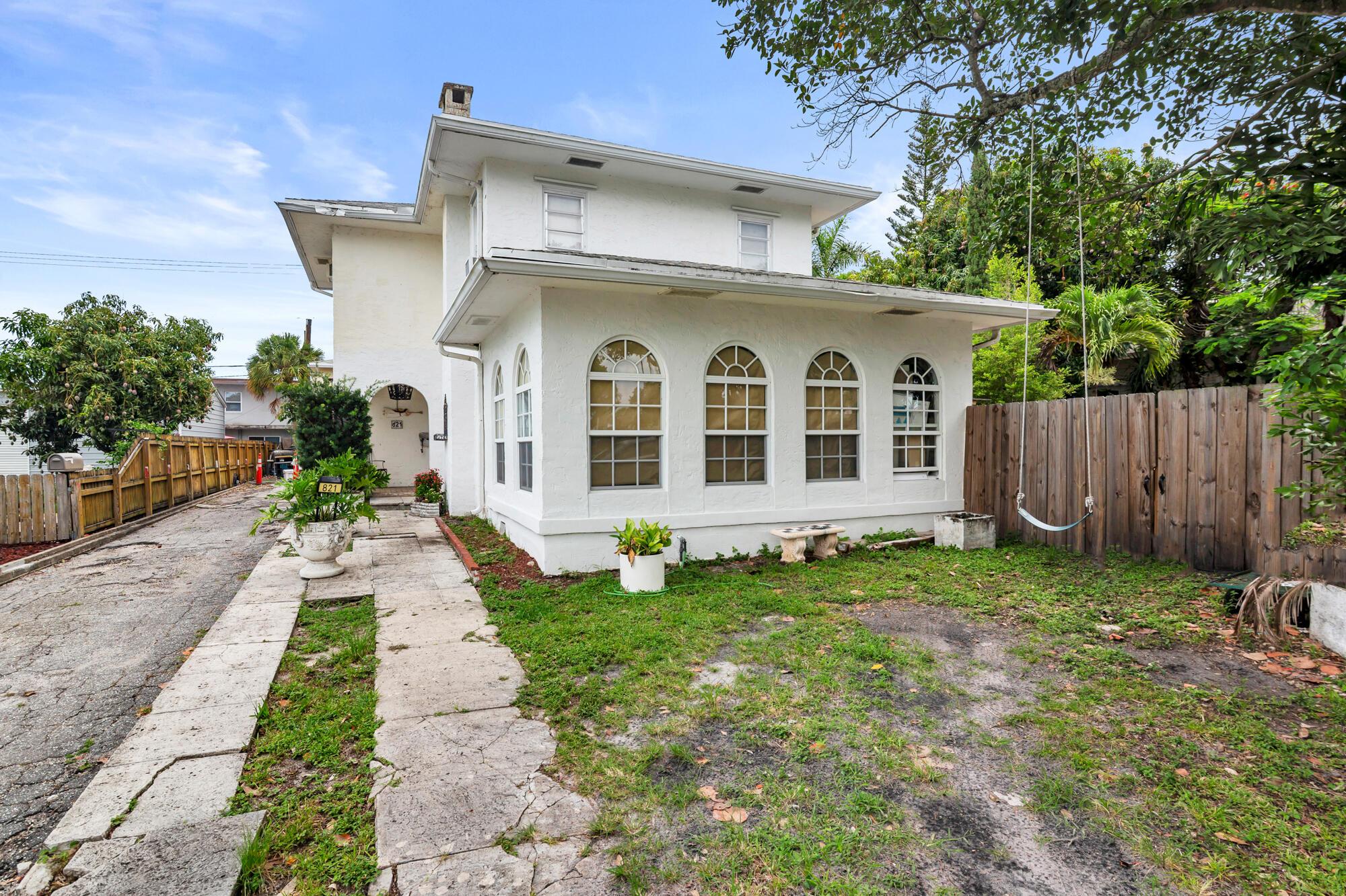 821 Omar Road, West Palm Beach, FL 33405, West Palm Beach - Photo 2