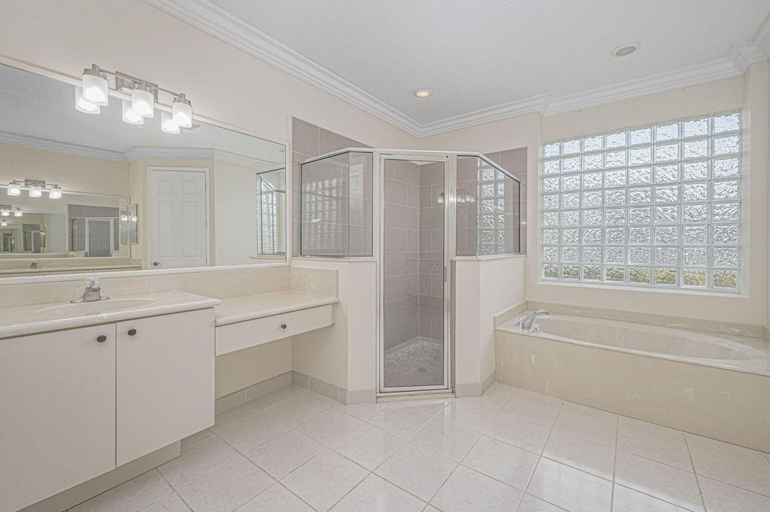 137 NW Magnolia Lakes Boulevard, Port St. Lucie, FL 34986, Port St. Lucie - Photo 5