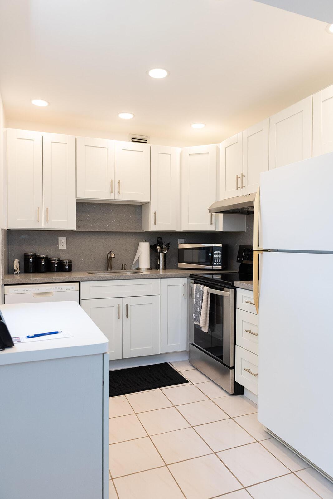 416 Capri I, Delray Beach, FL 33484, Delray Beach - Photo 4