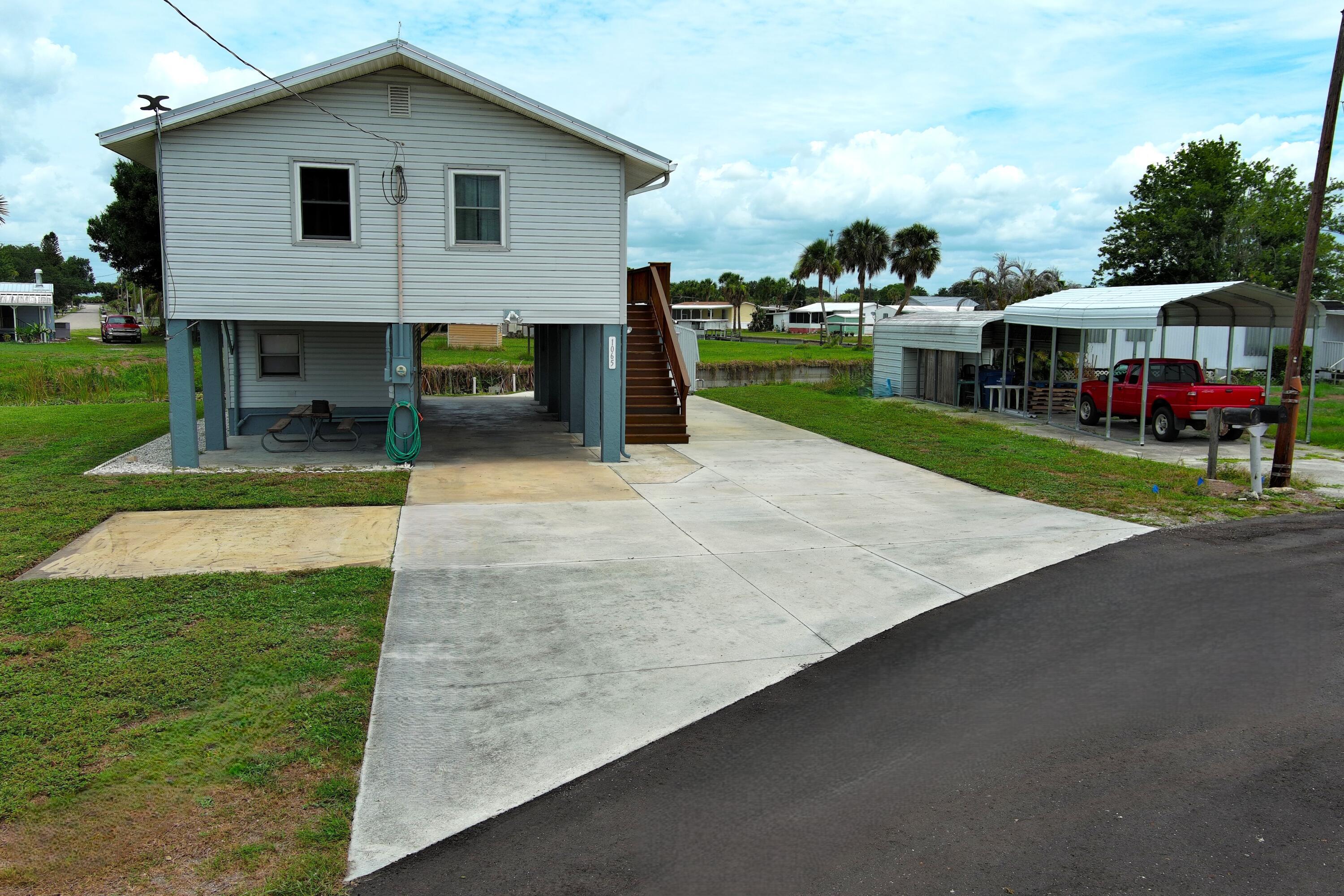 1065 Peach Lane, Okeechobee, FL 34974, Okeechobee - Photo 3