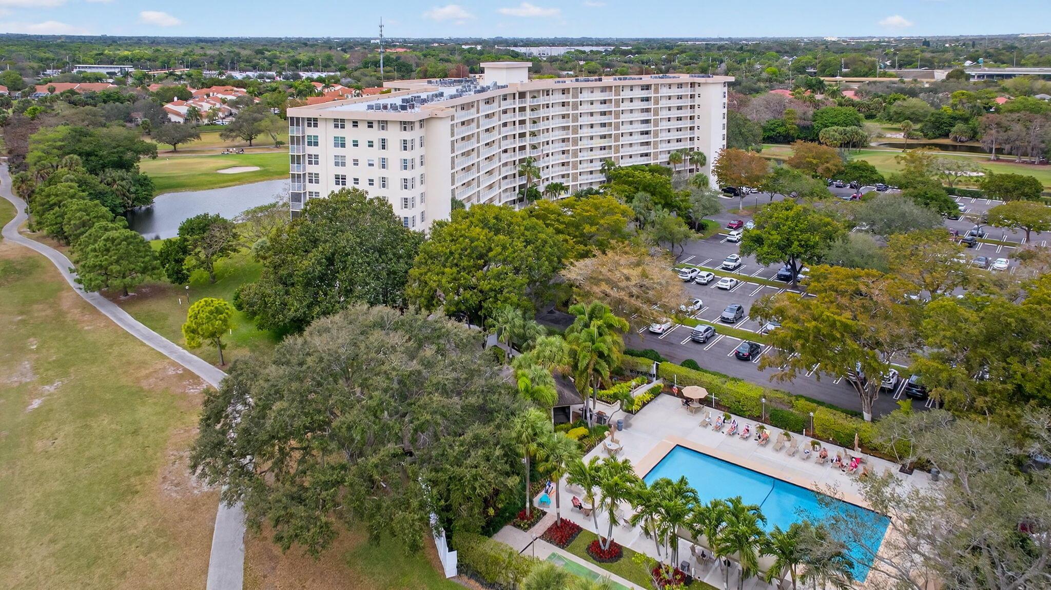 3507 Oaks Way 501, Pompano Beach, FL 33069, Pompano Beach - Photo 4