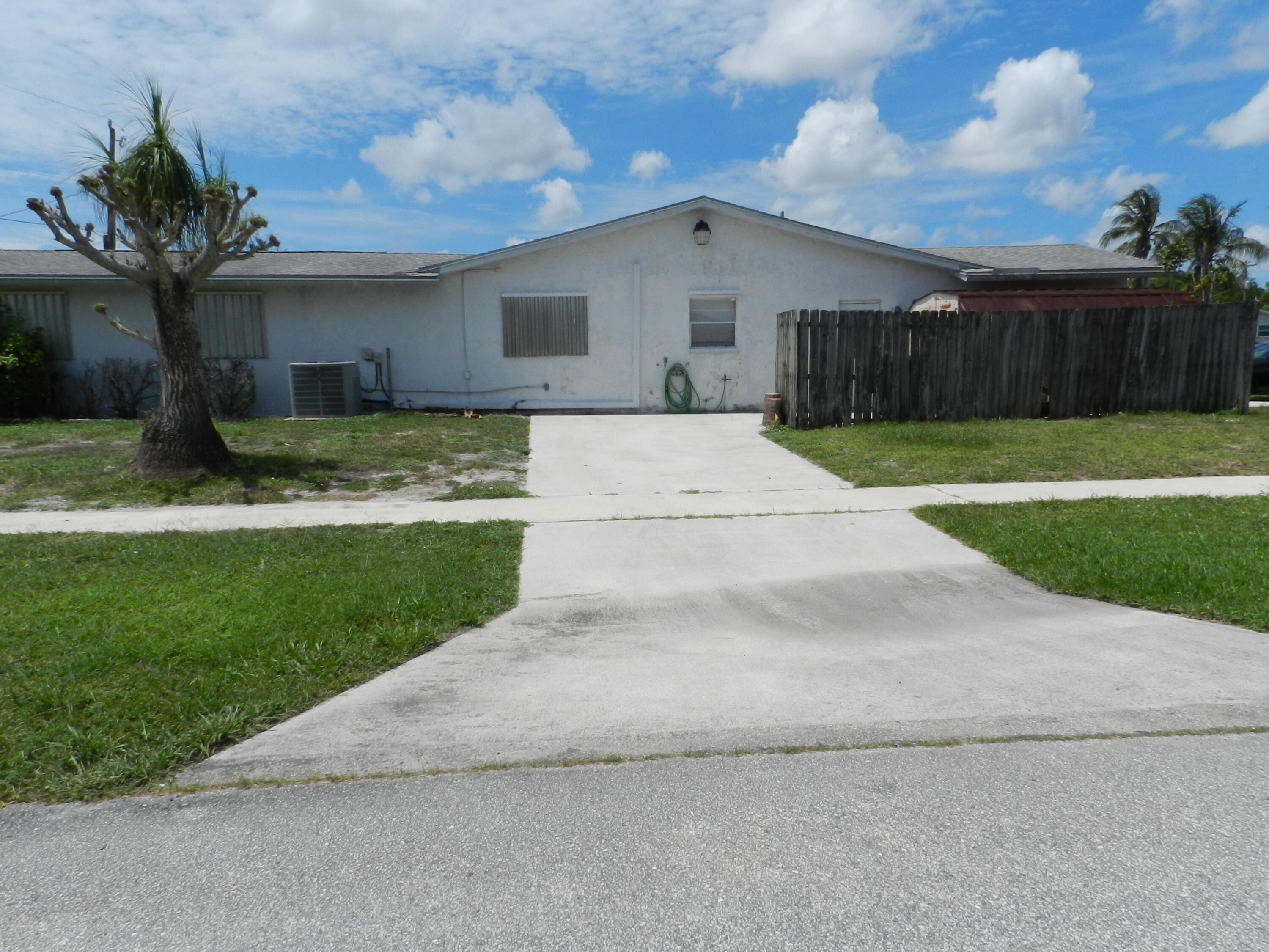 3151 Pinehurst Drive, Lake Worth, FL 33467, Lake Worth