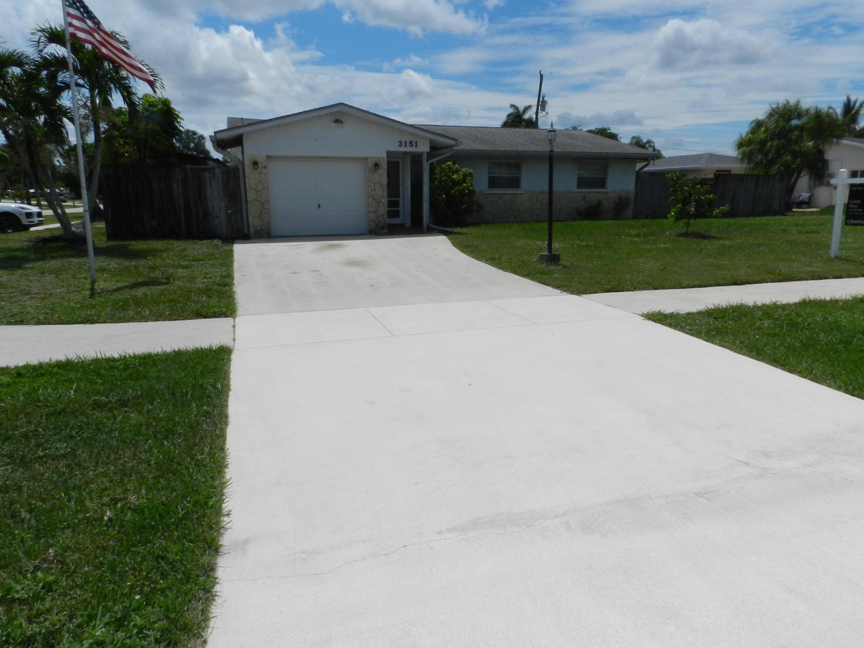 3151 Pinehurst Drive, Lake Worth, FL 33467, Lake Worth - Photo 2
