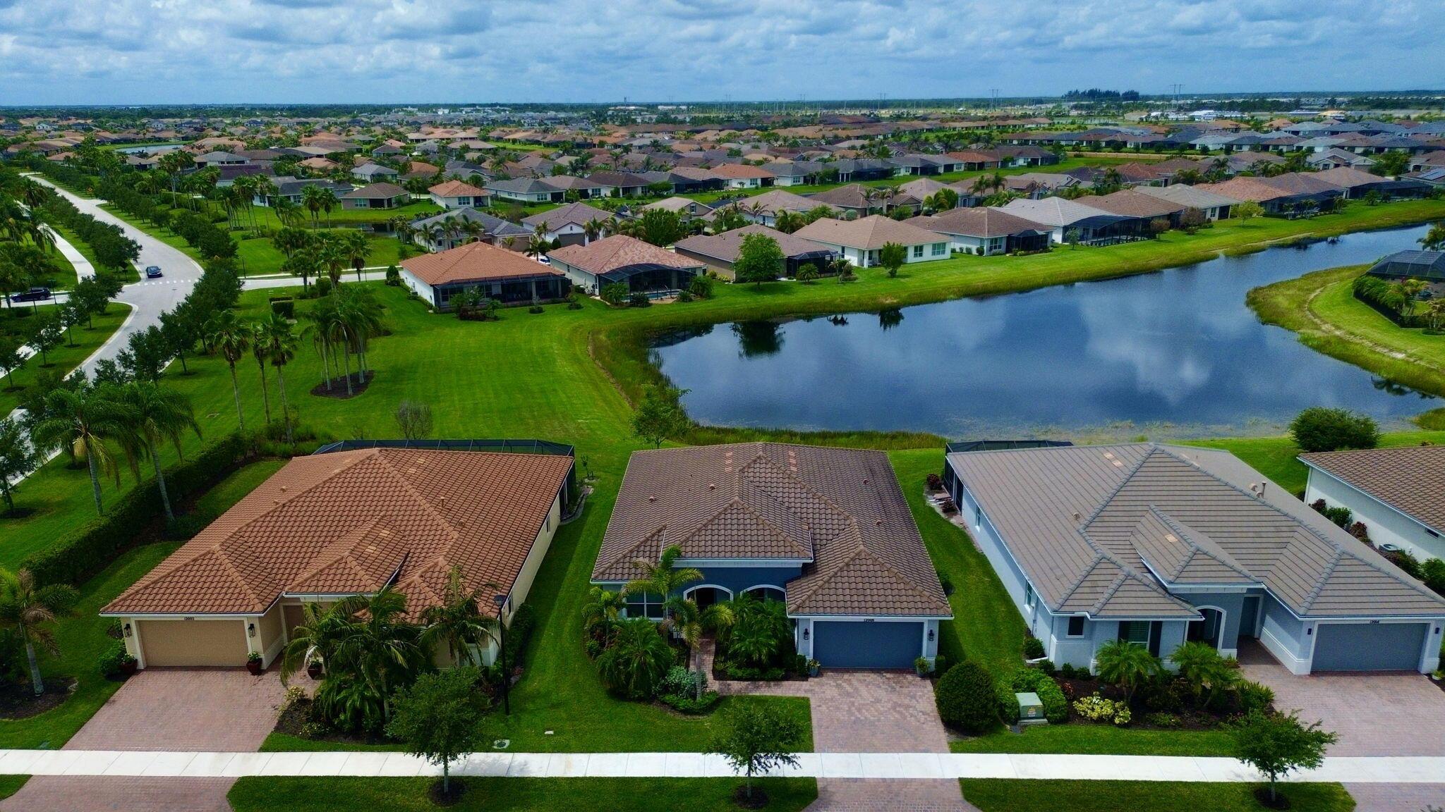 12008 SW Marigold Avenue, Port St. Lucie, FL 34987, Port St. Lucie - Photo 3