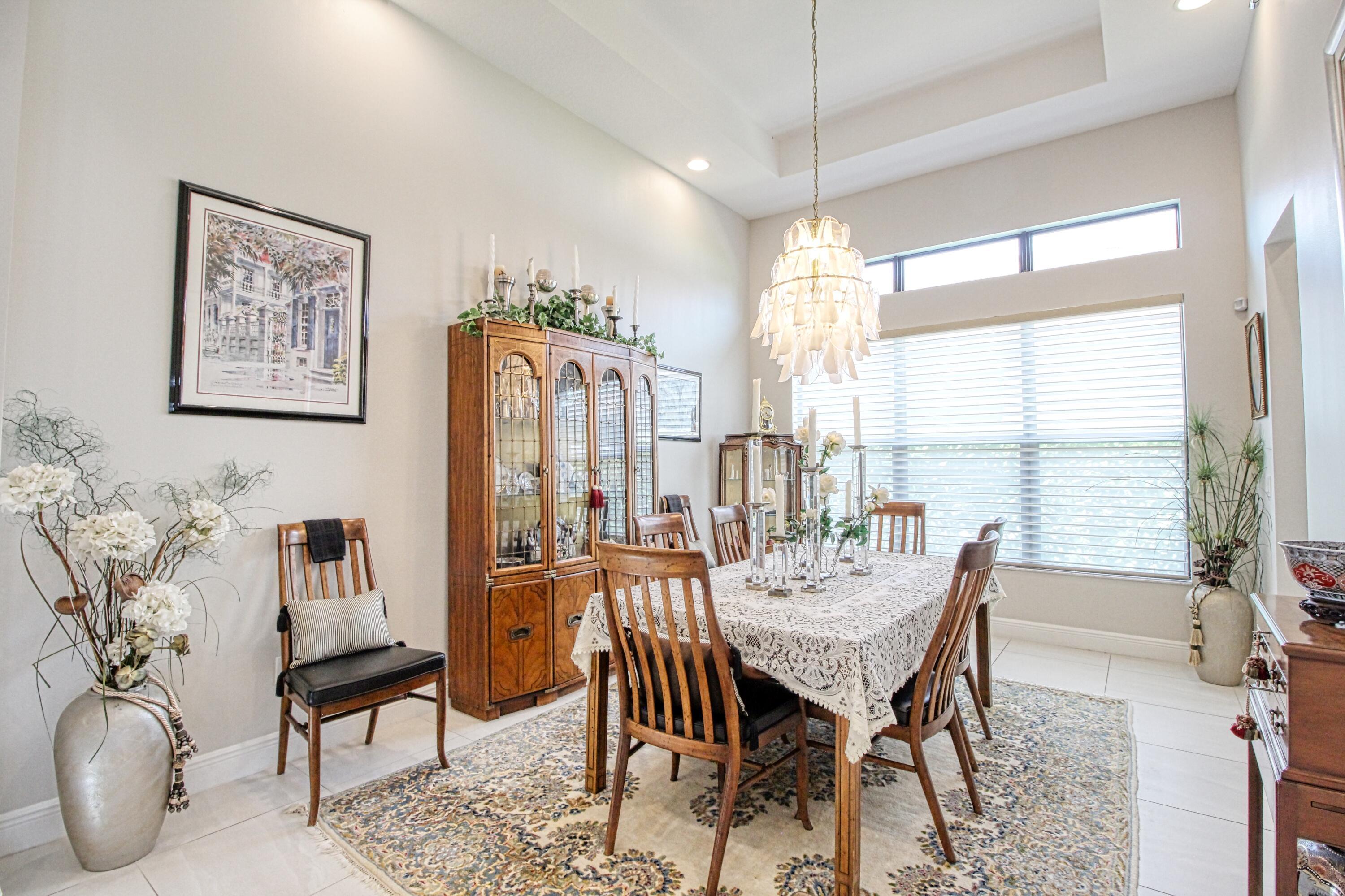 12095 Bastille Circle E, Parkland, FL 33076, Parkland - Photo 4