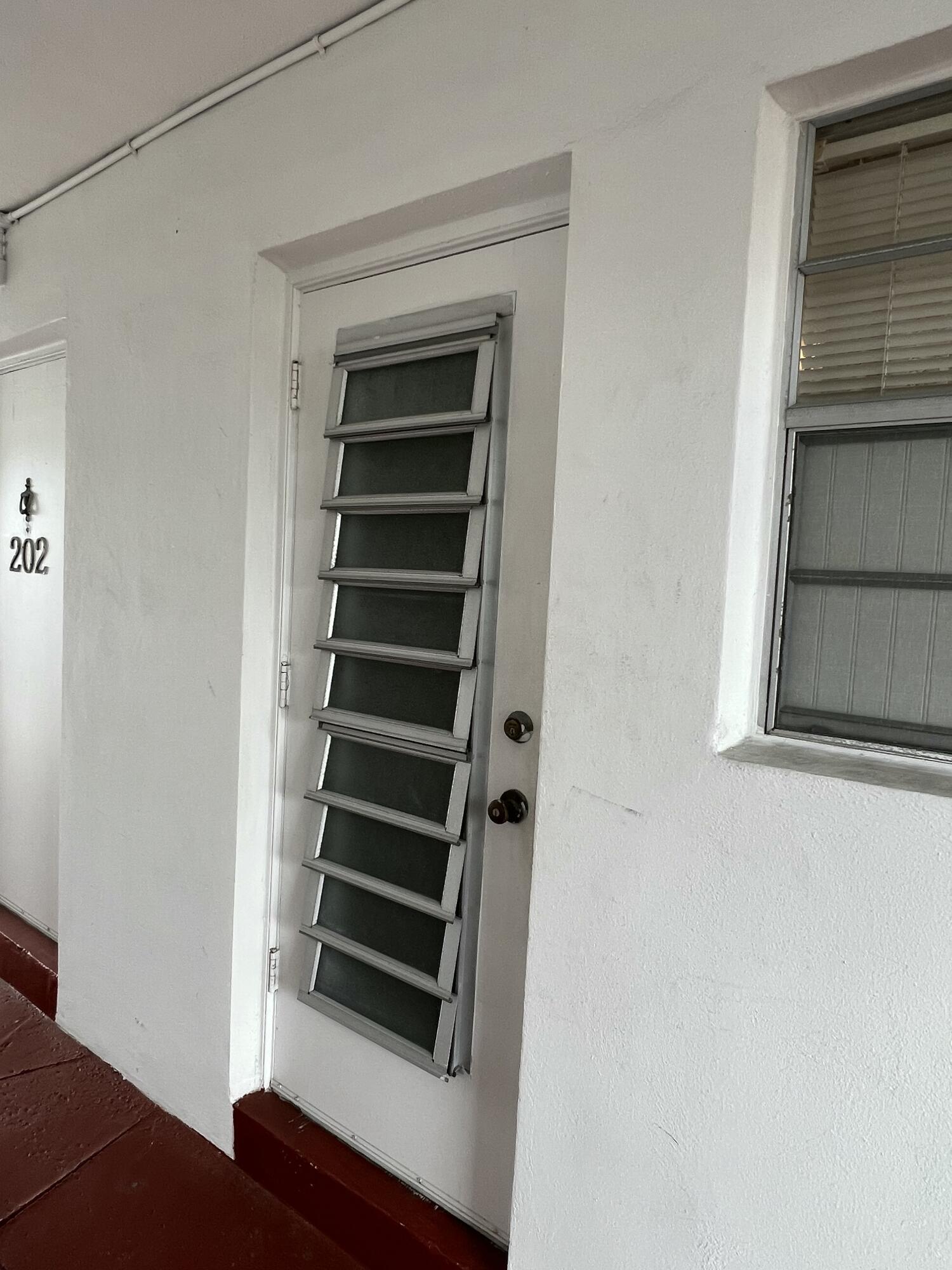 1321 NW 43rd Avenue 202, Lauderhill, FL 33313, Lauderhill - Photo 2