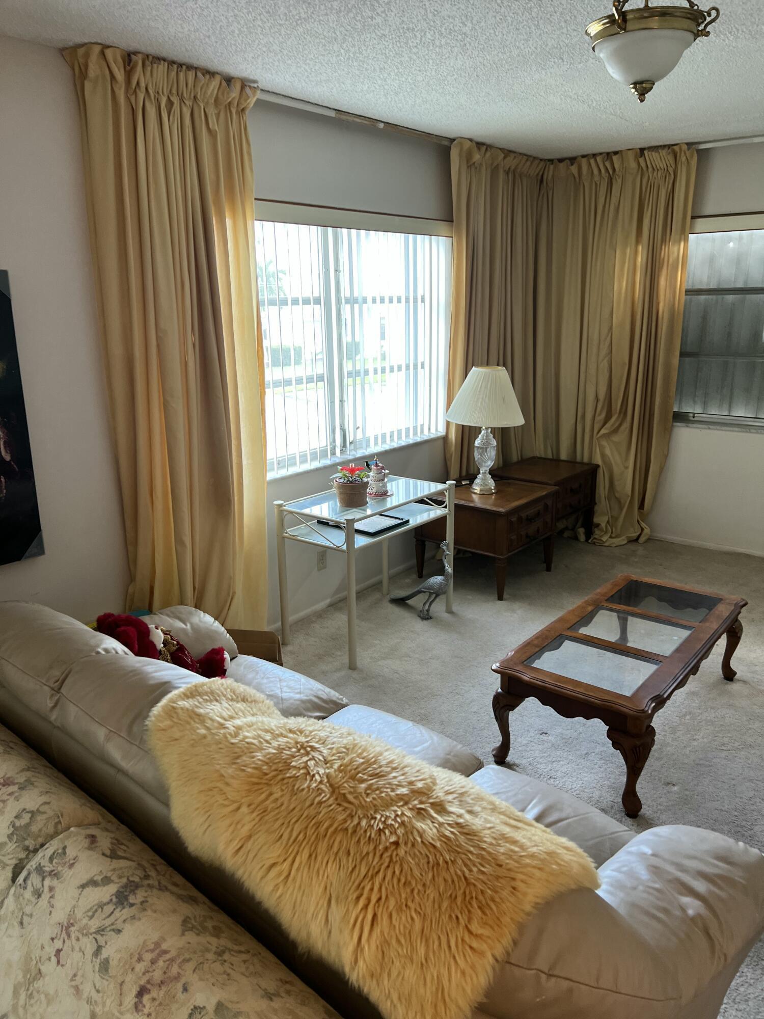 1321 NW 43rd Avenue 202, Lauderhill, FL 33313, Lauderhill - Photo 3