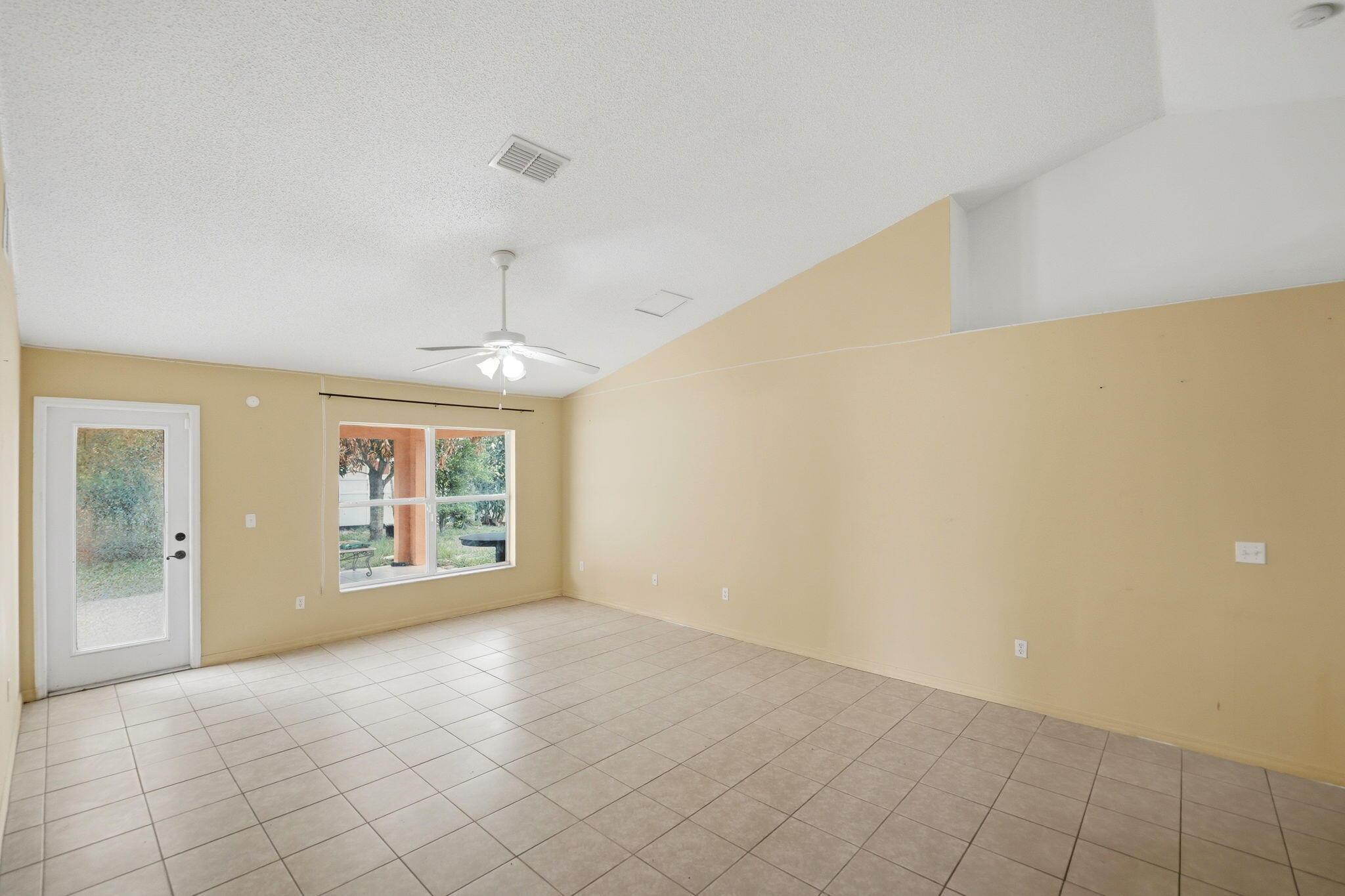 1692 SW Lofgren Avenue, Port St. Lucie, FL 34953, Port St. Lucie - Photo 5
