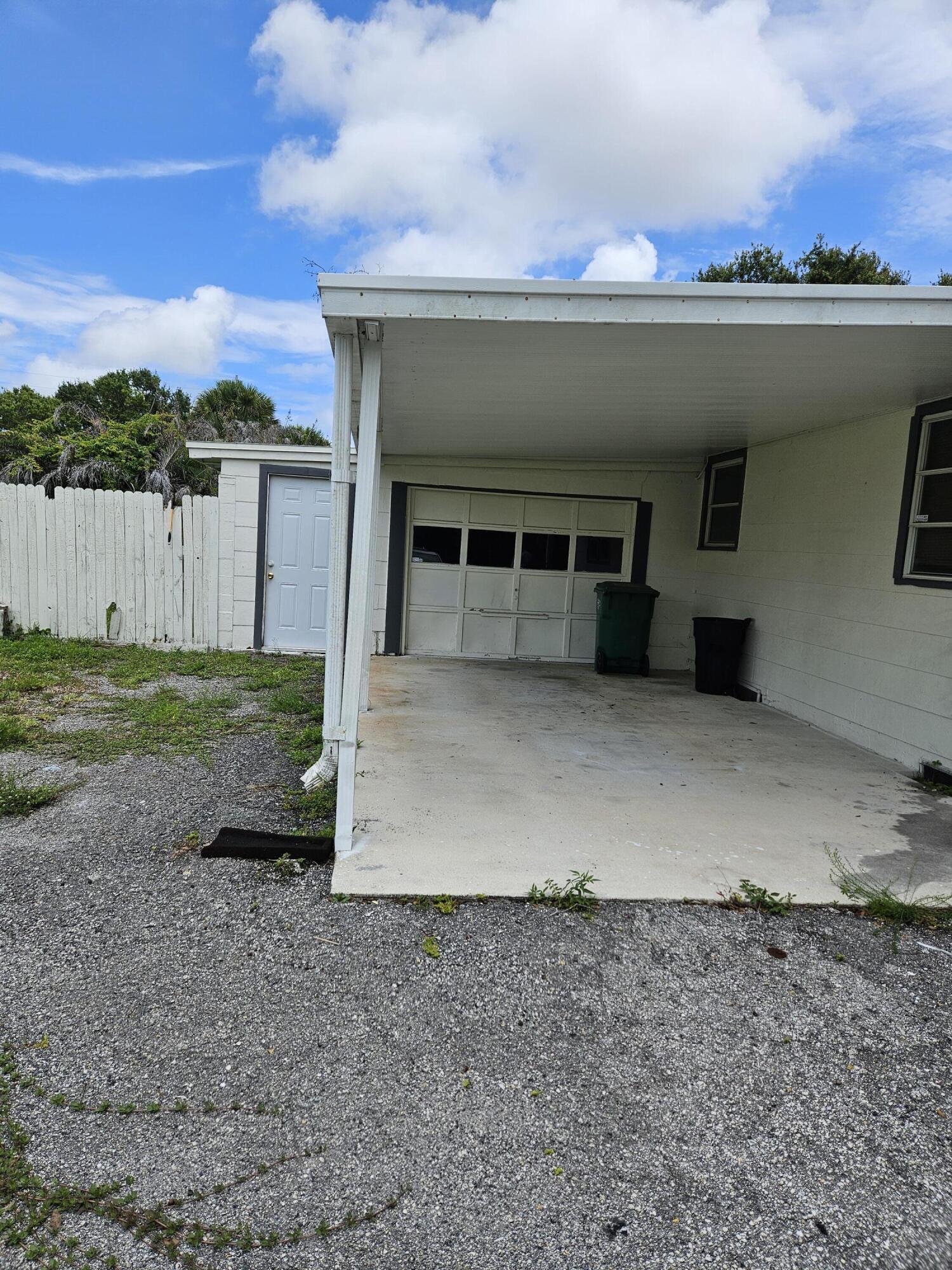 2304 S 41st Street, Fort Pierce, FL 34950, Fort Pierce - Photo 3