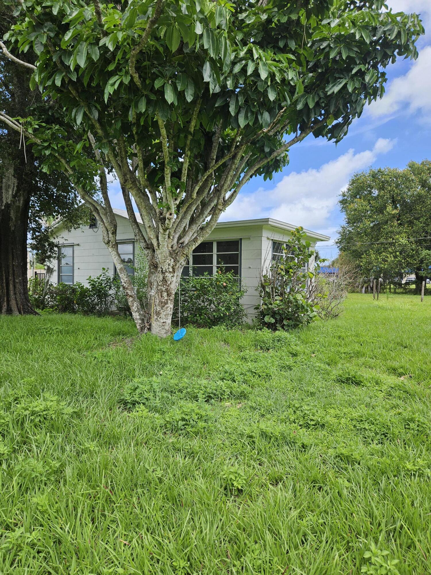 2304 S 41st Street, Fort Pierce, FL 34950, Fort Pierce - Photo 5