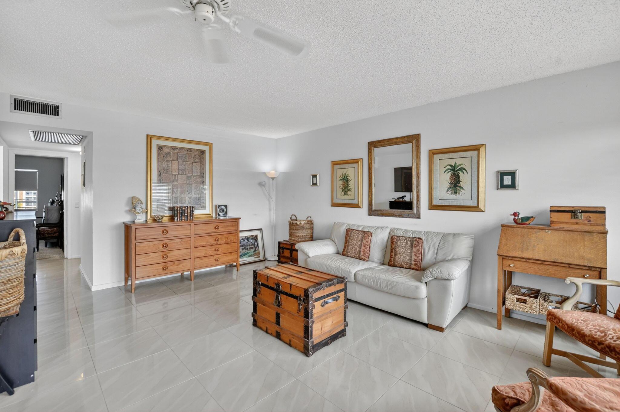 4024 Guildford E 4024, Boca Raton, FL 33434, Boca Raton