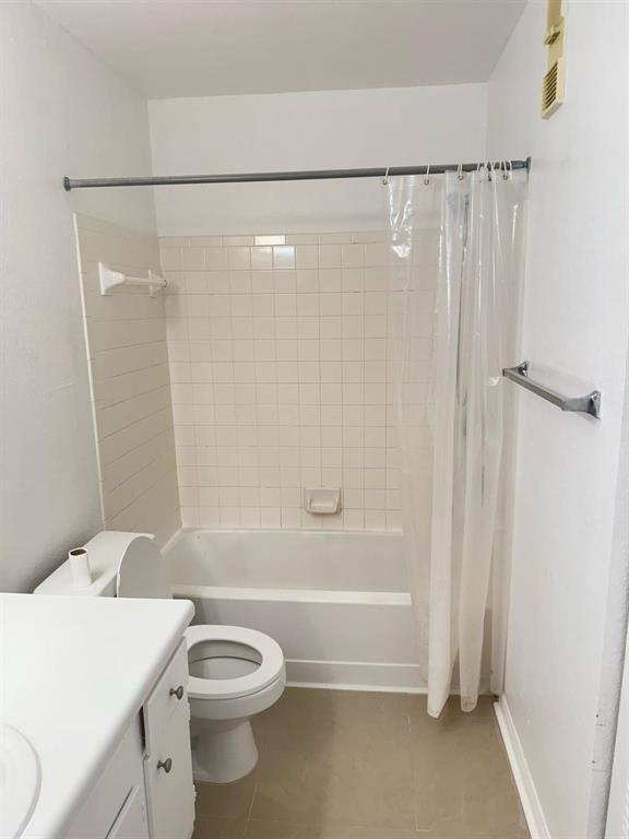 3350 N Pinewalk Dr 1426, Margate, FL 33063, Margate - Photo 4