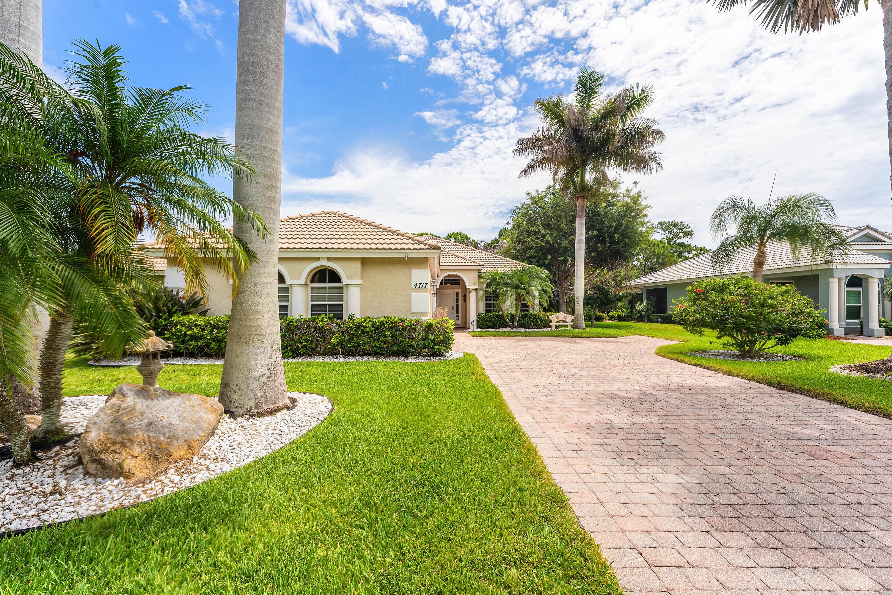 4717 NW Winter Oak Court, Jensen Beach, FL 34957, Jensen Beach - Photo 2