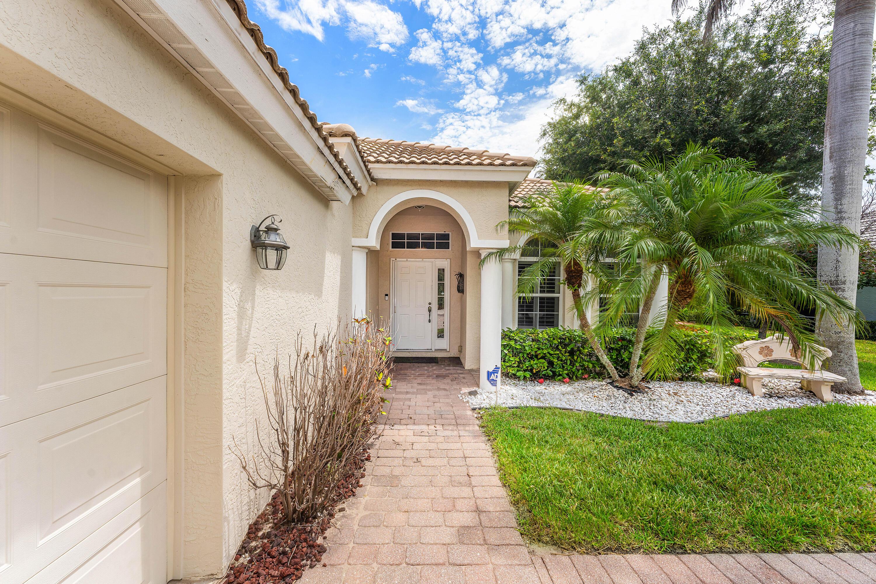 4717 NW Winter Oak Court, Jensen Beach, FL 34957, Jensen Beach - Photo 3