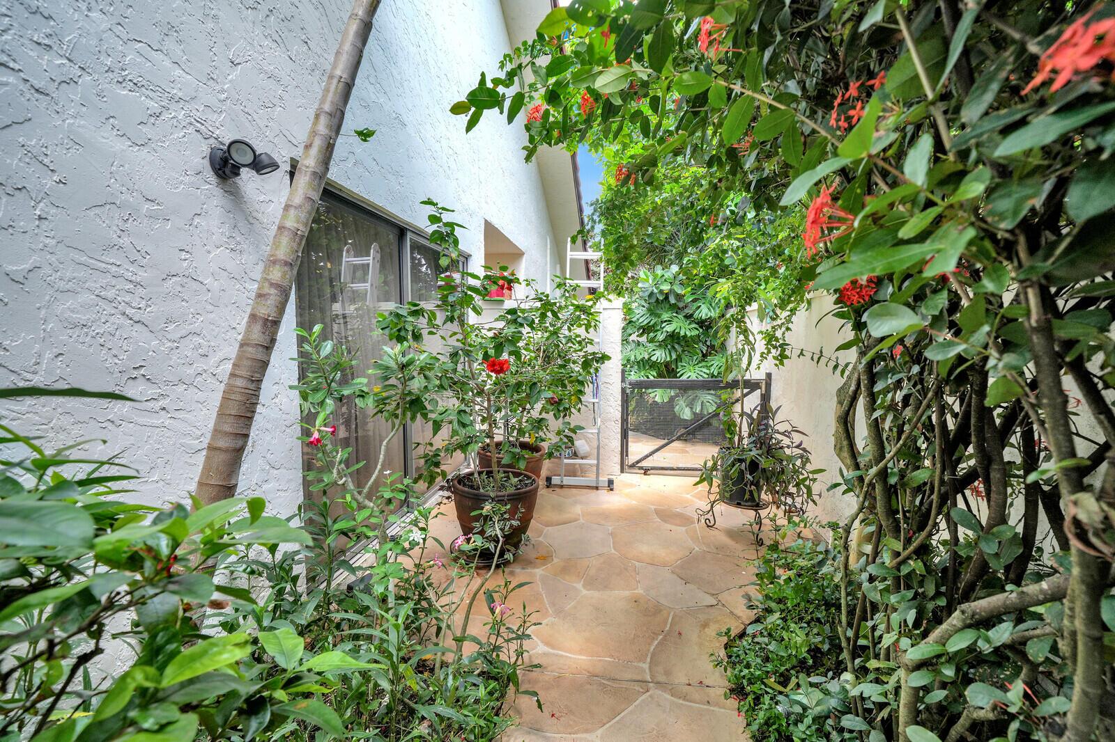 21381 Sonesta Way, Boca Raton, FL 33433, Boca Raton - Photo 3