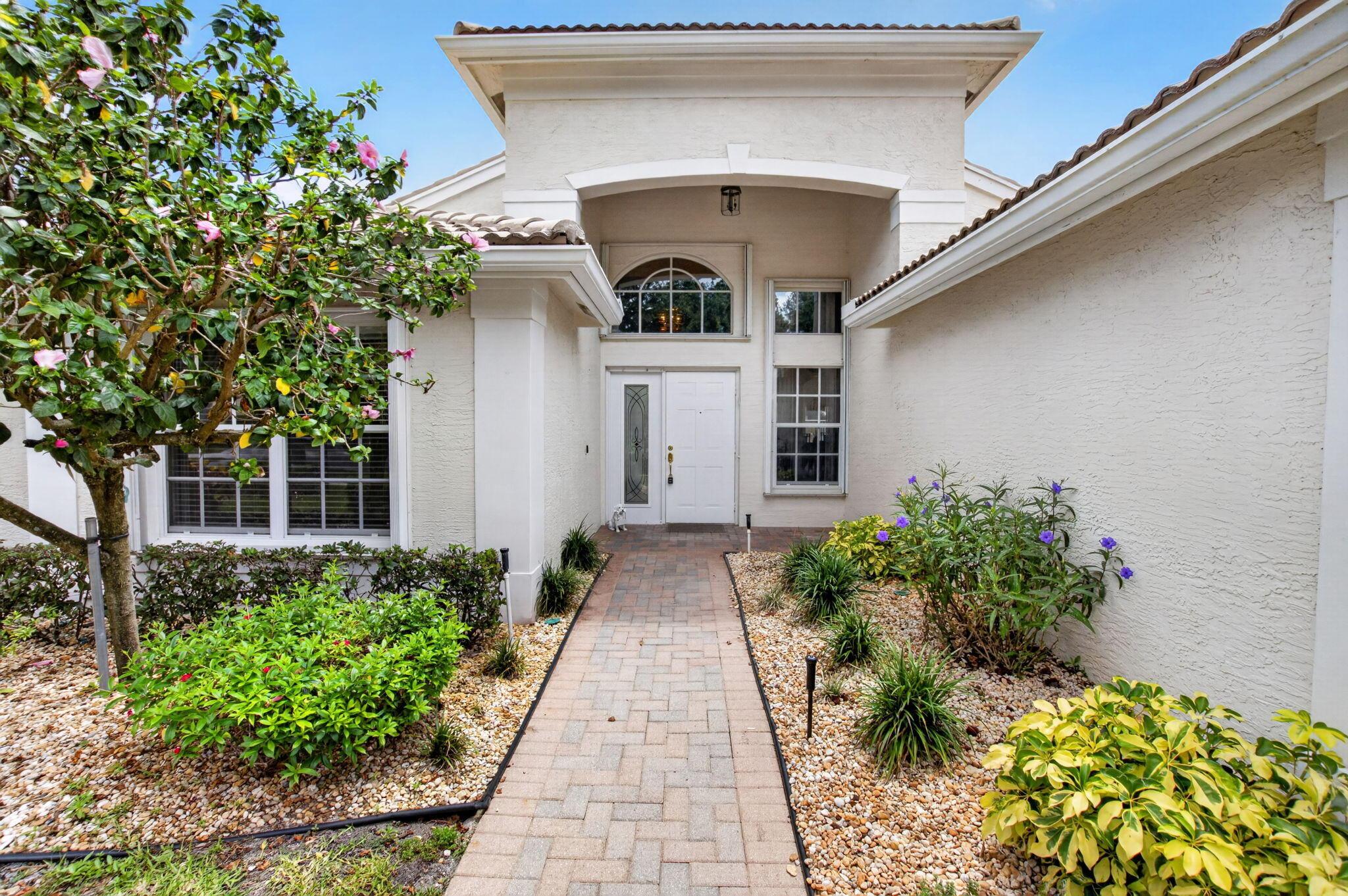 13461 Barcelona Lake Circle, Delray Beach, FL 33446, Delray Beach - Photo 3