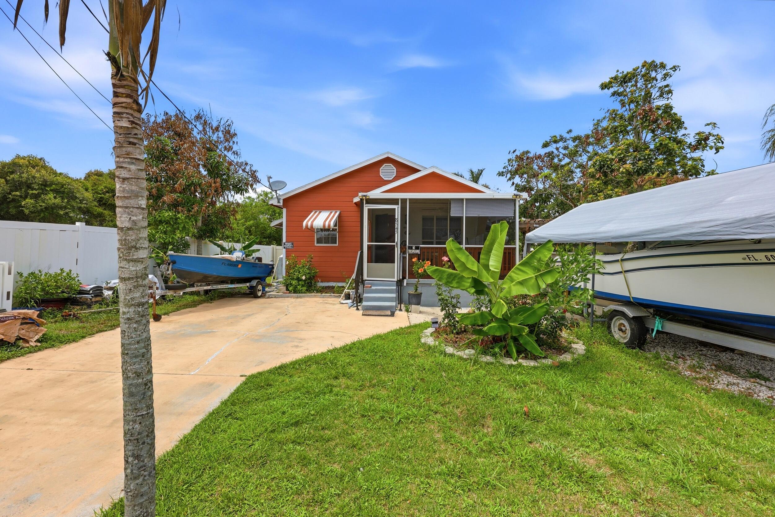 8545 SE Mars Street, Hobe Sound, FL 33455, Hobe Sound - Photo 2