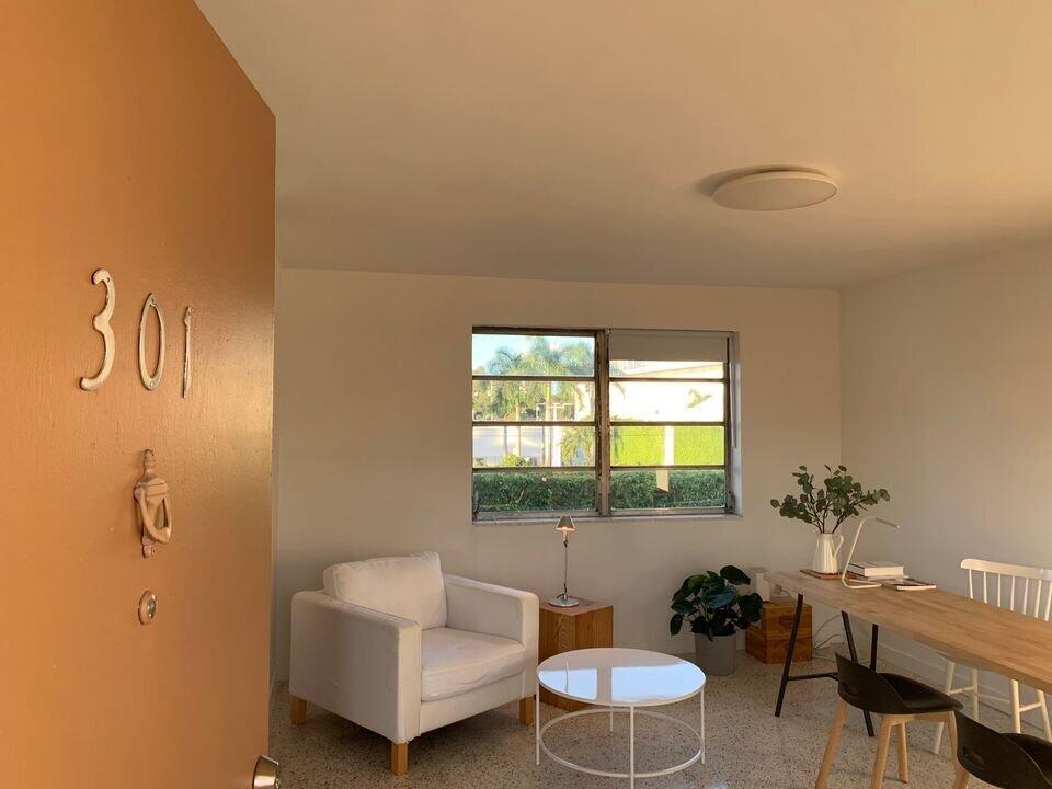 649 SW 9th Street 301, Miami, FL 33130, Miami