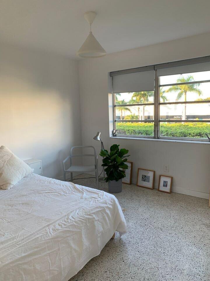 649 SW 9th Street 301, Miami, FL 33130, Miami - Photo 2