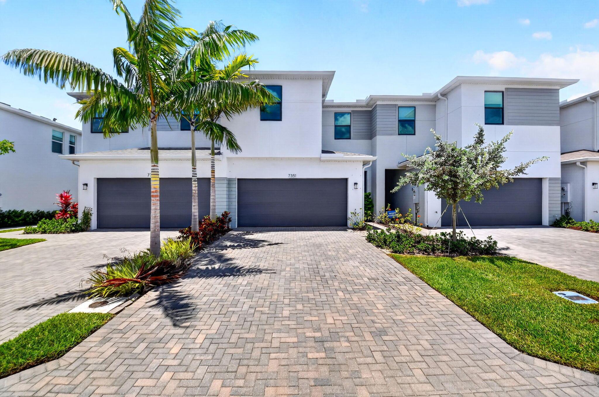 7351 Lenora Lane, Lake Worth, FL 33467, Lake Worth - Photo 2