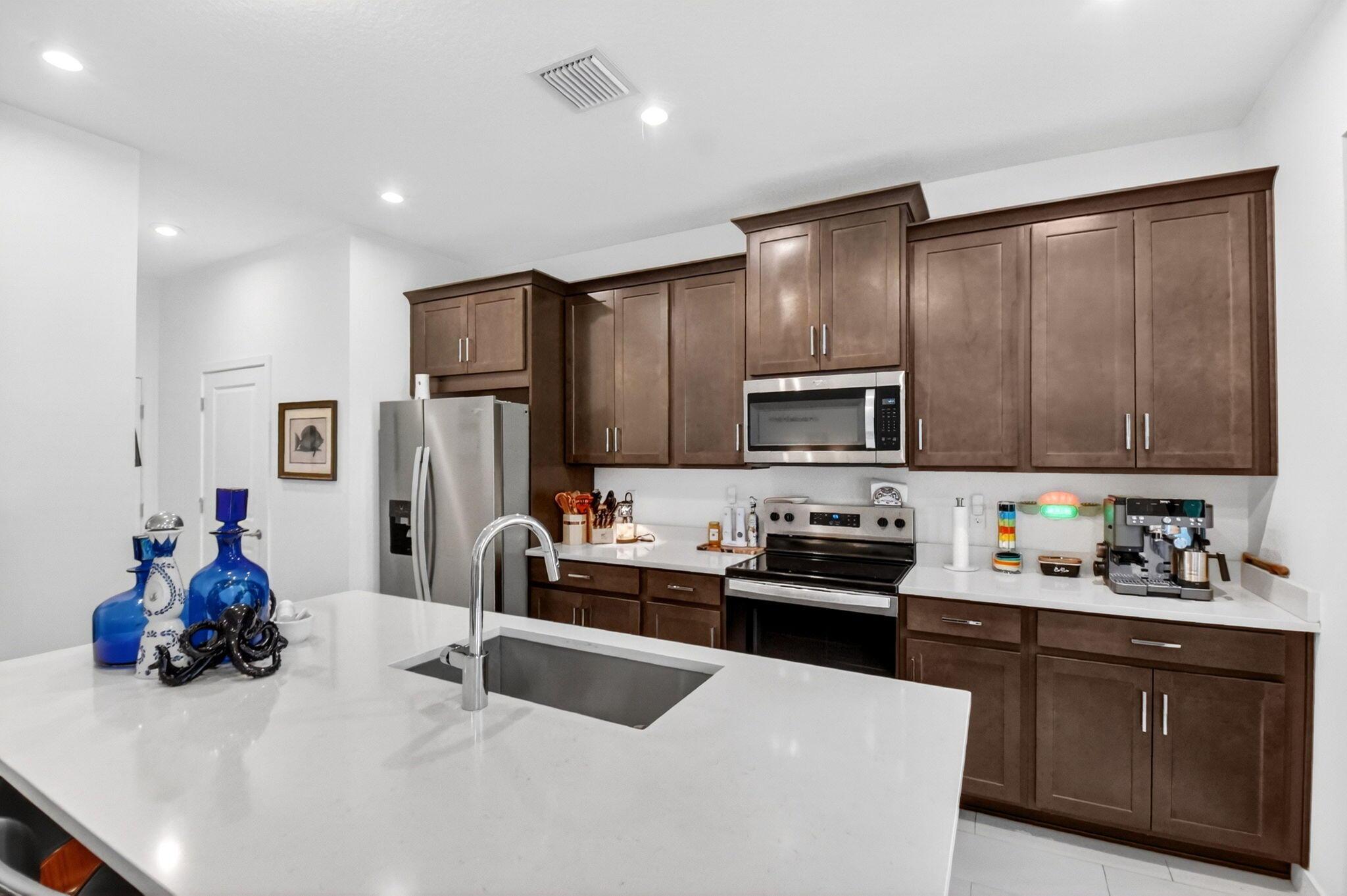 7351 Lenora Lane, Lake Worth, FL 33467, Lake Worth - Photo 5