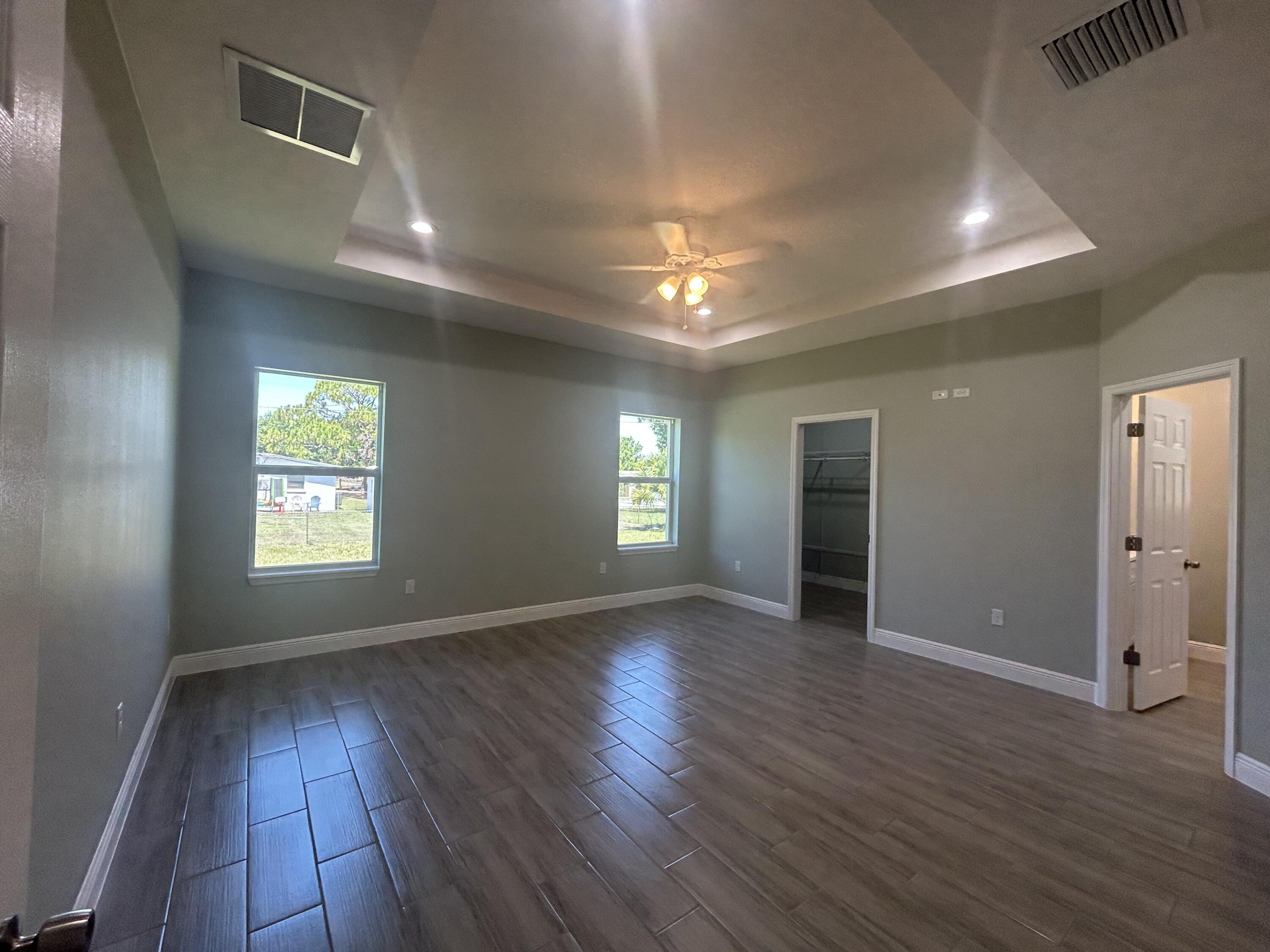 3935 NW 18th Avenue, Okeechobee, FL 34972, Okeechobee - Photo 3