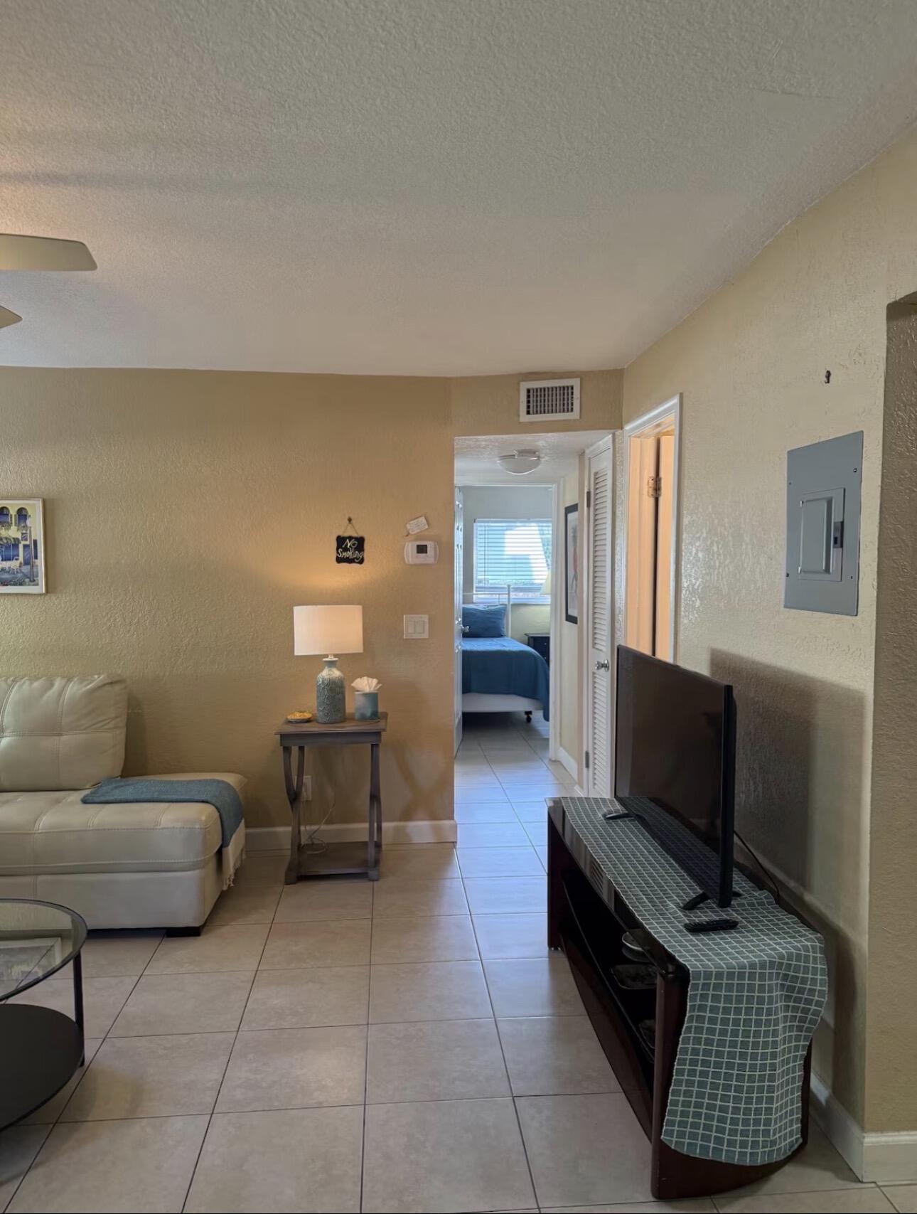 211 S Swinton Avenue, Delray Beach, FL, Delray Beach - Photo 5