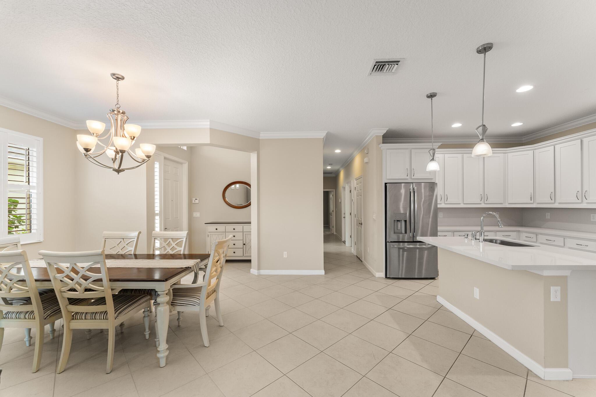 12784 SW Lake Fern, Port St. Lucie, FL 34987, Port St. Lucie - Photo 4