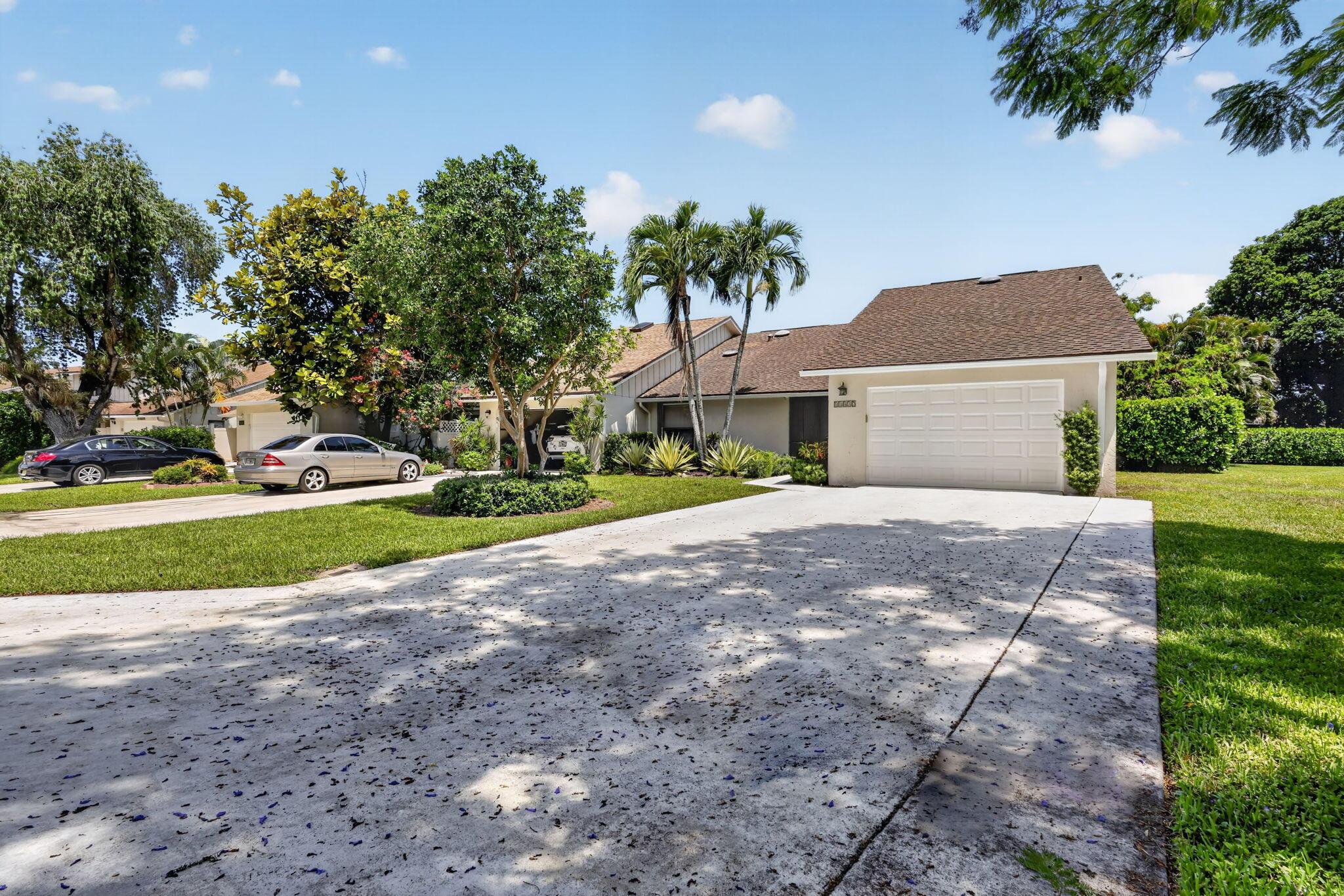11837 Donlin Drive, Wellington, FL 33414, Wellington - Photo 2