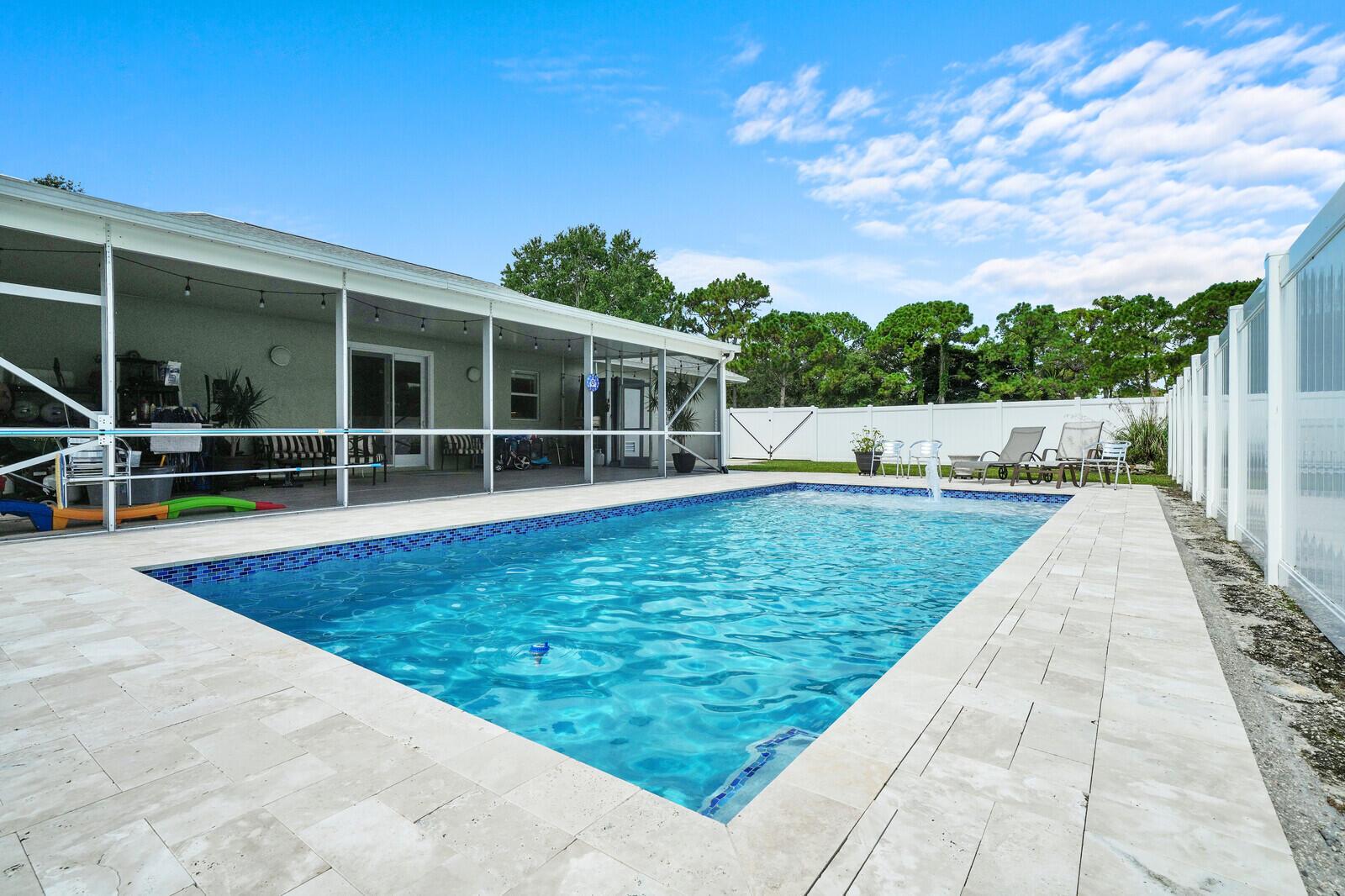 6681 140th Lane N, Palm Beach Gardens, FL 33418, Palm Beach Gardens - Photo 2