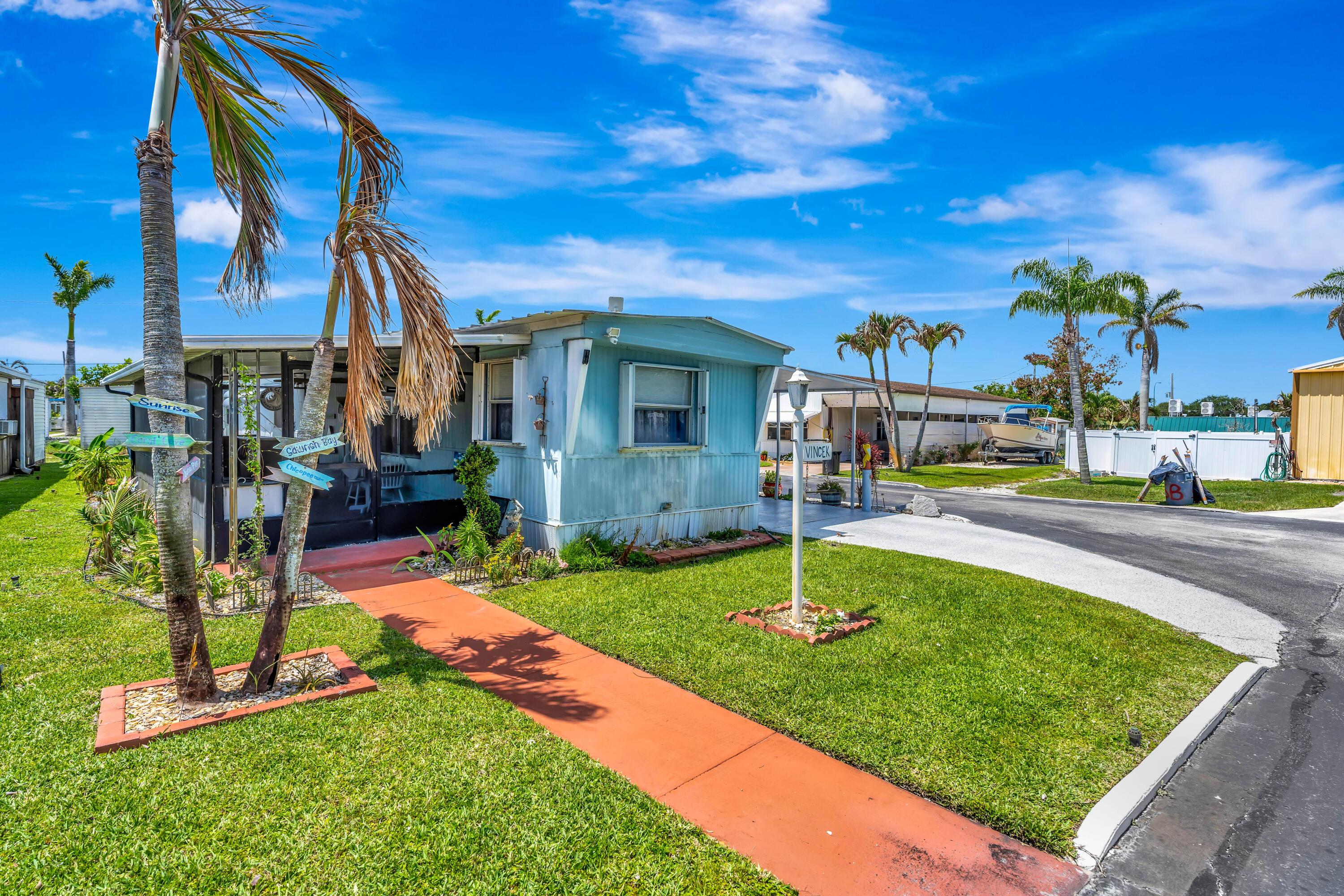 10885 SE Federal Hwy 67 Highway, Hobe Sound, FL 33455, Hobe Sound