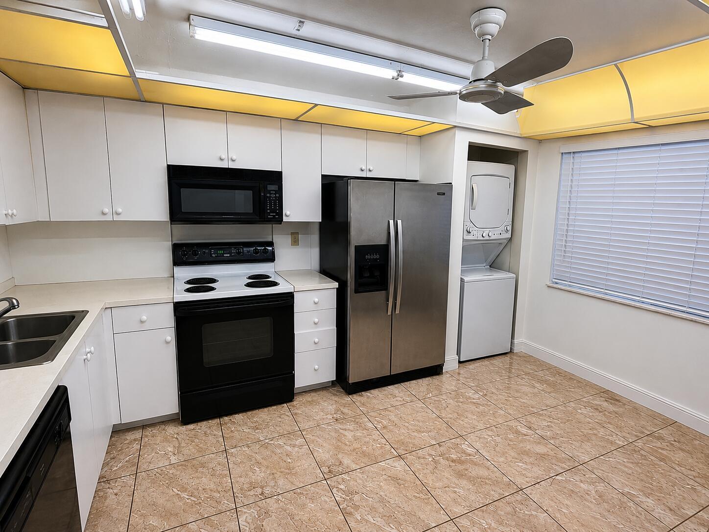1000 Colony Point Circle 315, Pembroke Pines, FL 33026, Pembroke Pines - Photo 3