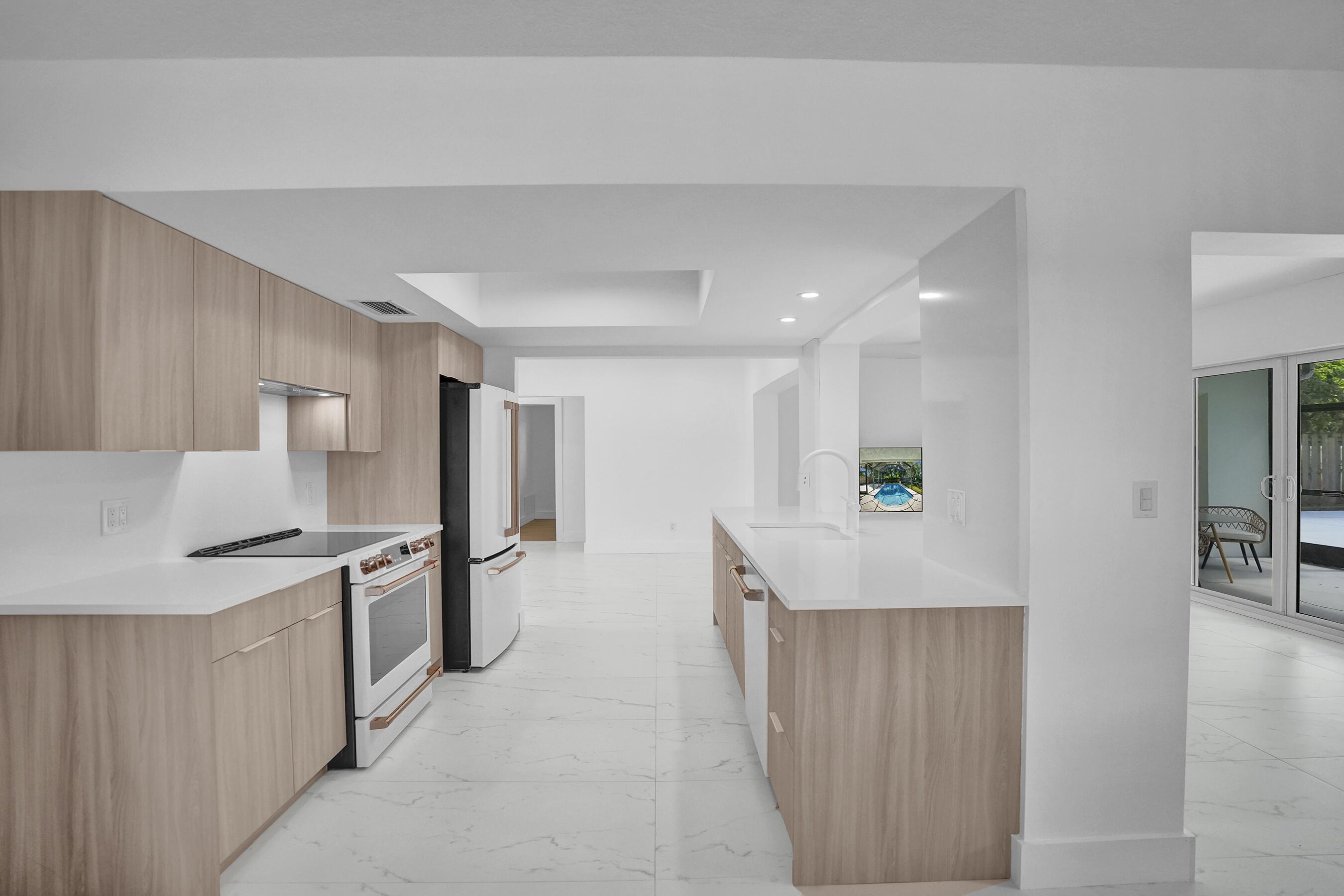 2030 N 54th Avenue, Hollywood, FL 33021, Hollywood - Photo 4