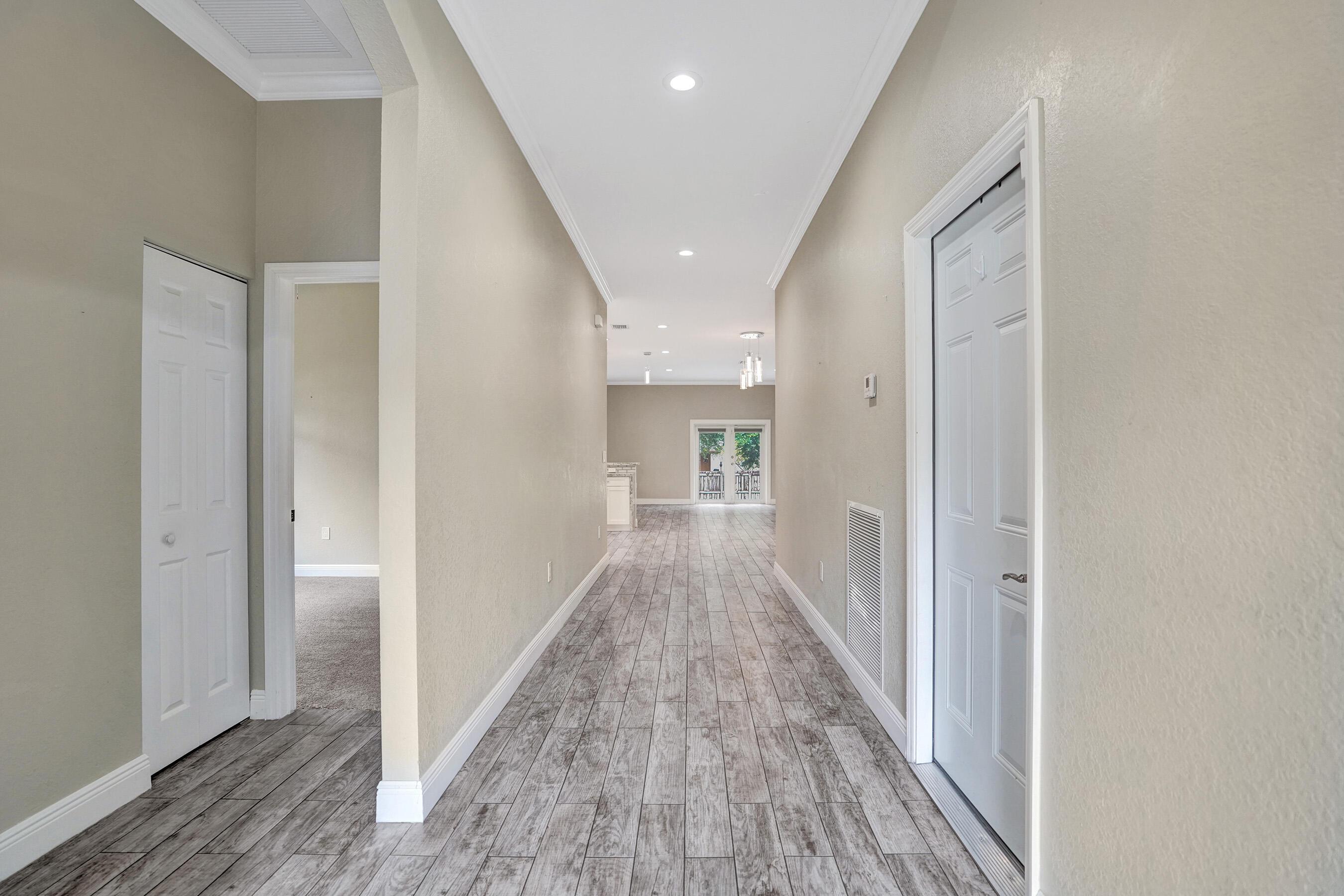 434 NW 21st Avenue, Pompano Beach, FL 33069, Pompano Beach - Photo 3