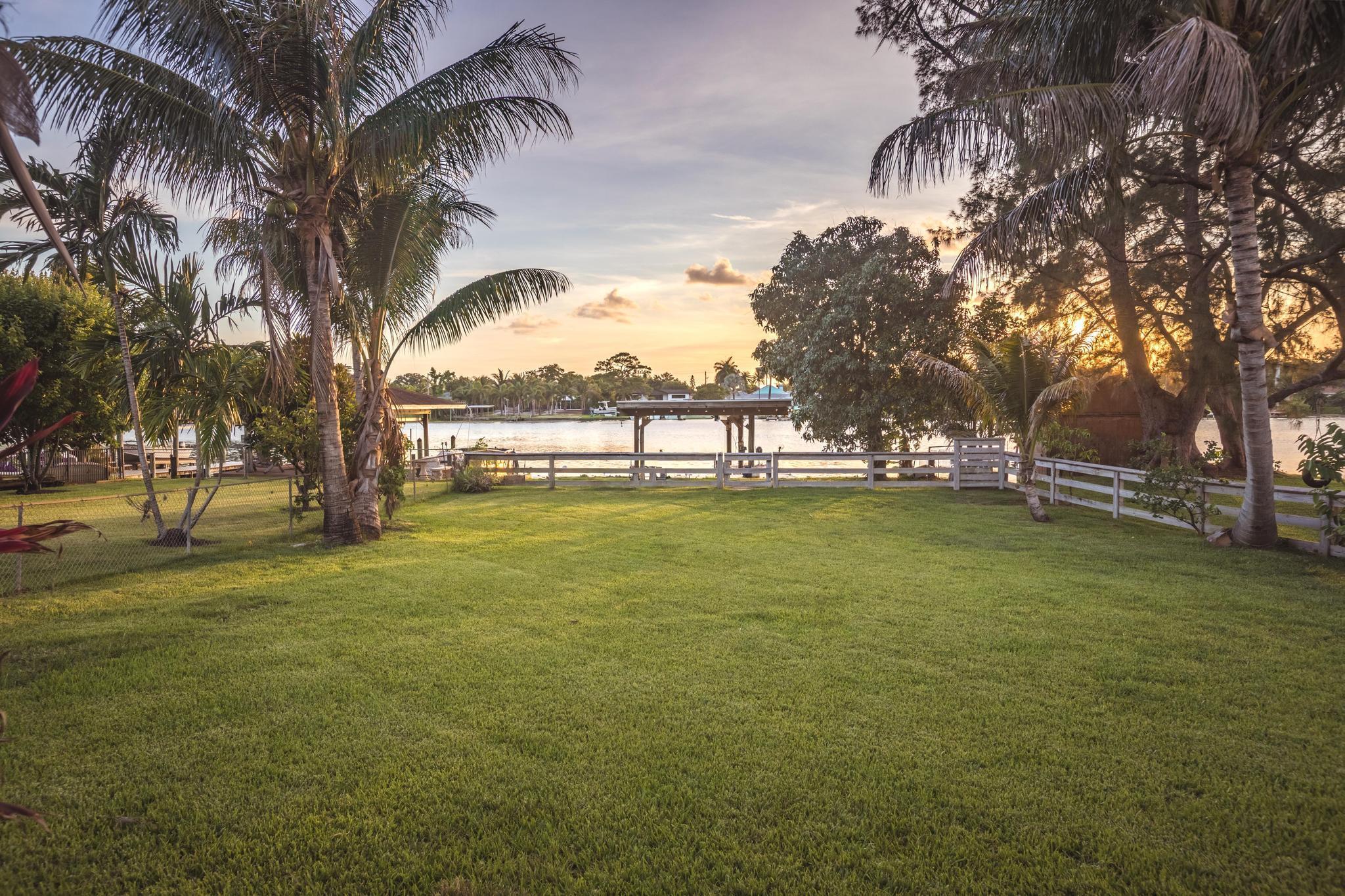 6563 Paul Mar Drive, Lake Worth, FL 33462, Lake Worth - Photo 4