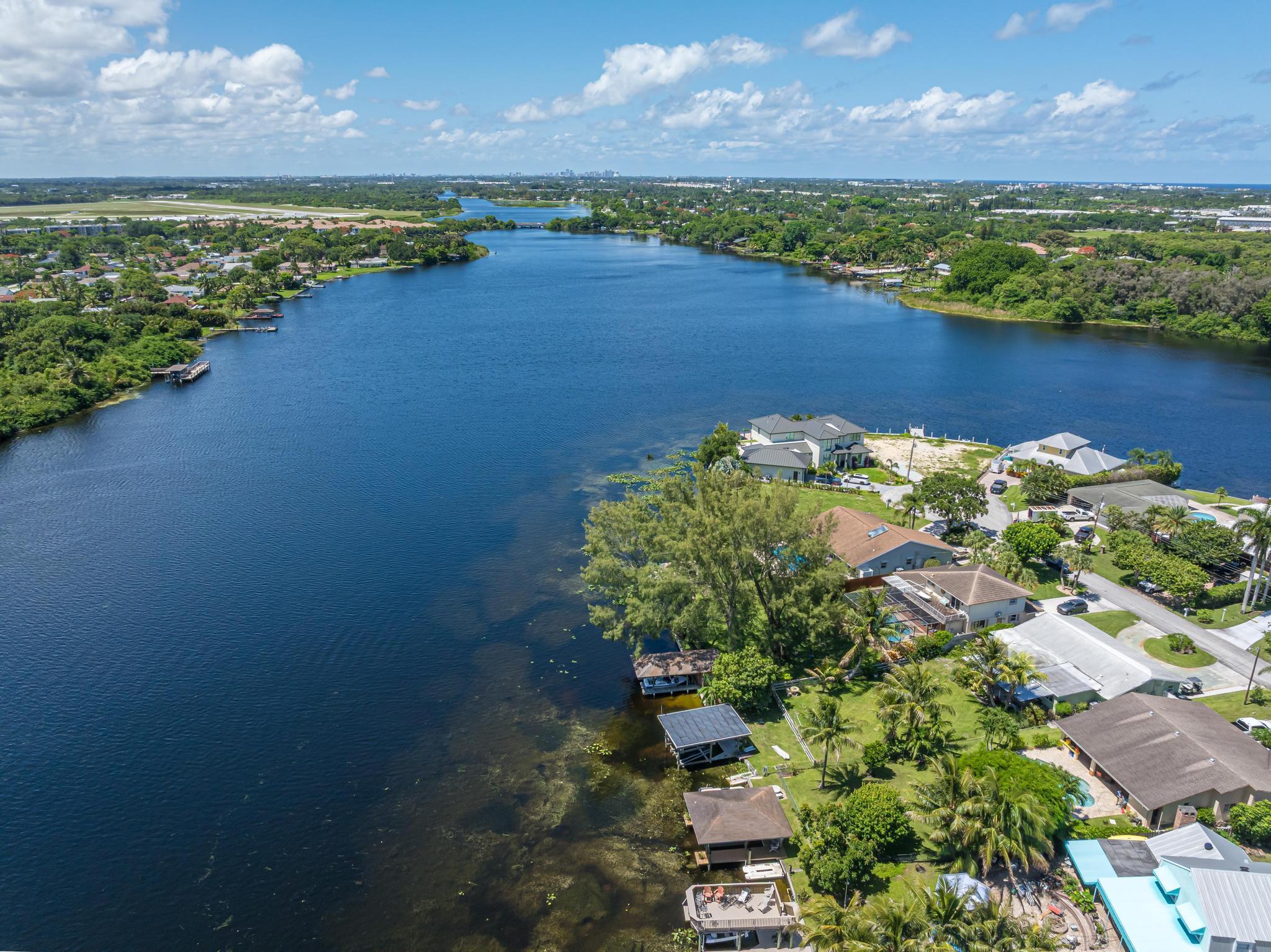 6563 Paul Mar Drive, Lake Worth, FL 33462, Lake Worth - Photo 5