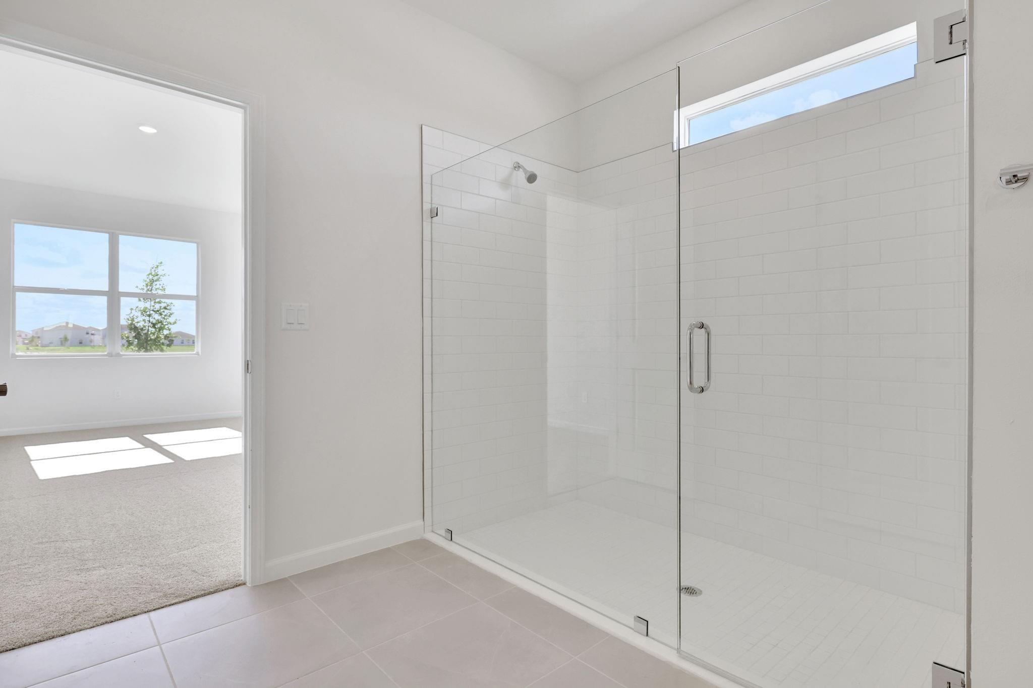 10724 NW Suncrest Lp, Port St. Lucie, FL 34987, Port St. Lucie - Photo 3