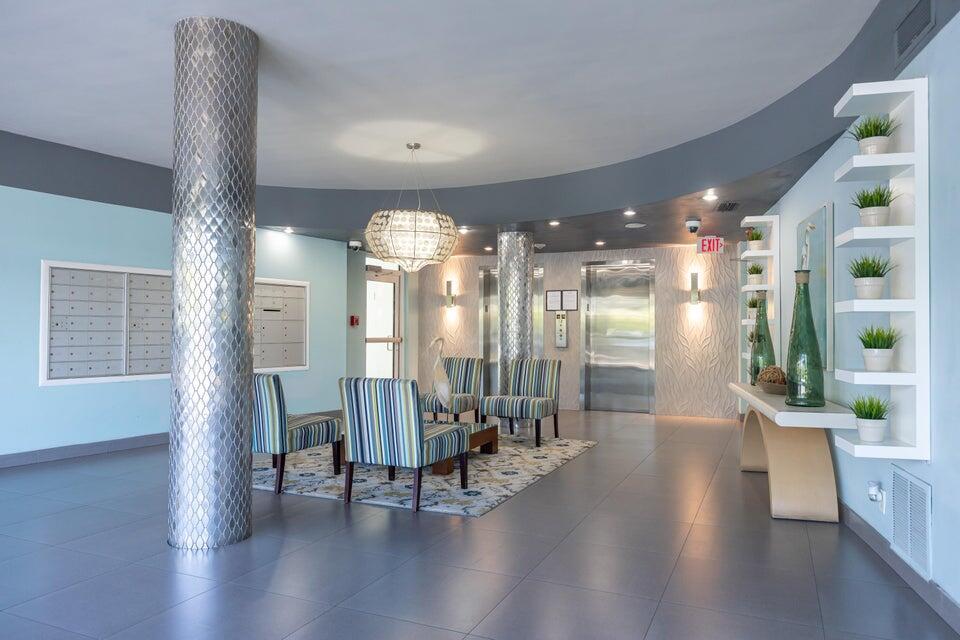 3250 NE 28th Street Unit 302, Fort Lauderdale, FL 33308, Fort Lauderdale - Photo 2