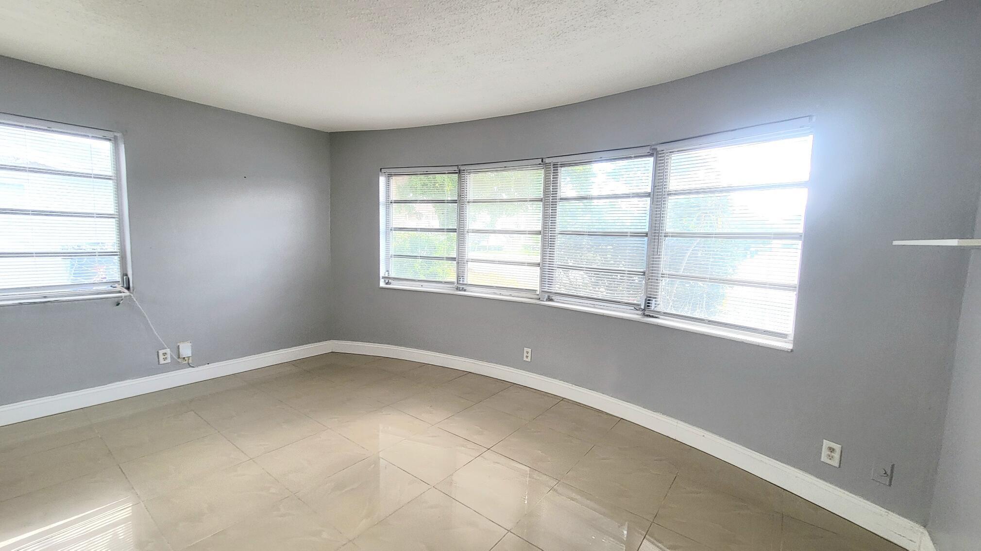 1821 NE 56th Street 4, Fort Lauderdale, FL 33308, Fort Lauderdale - Photo 3