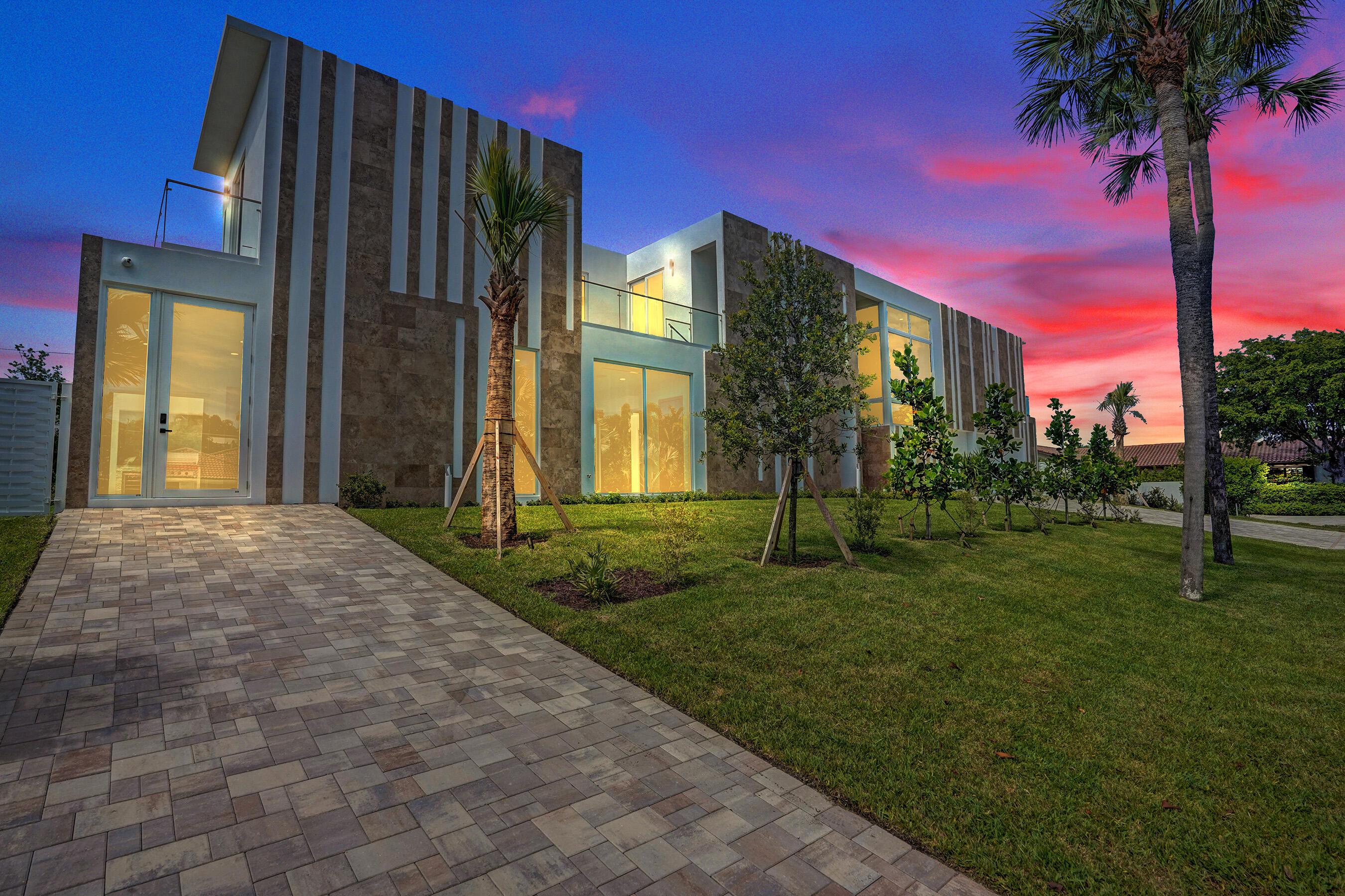 824 W Marbella Lane, Lantana, FL 33462, Lantana