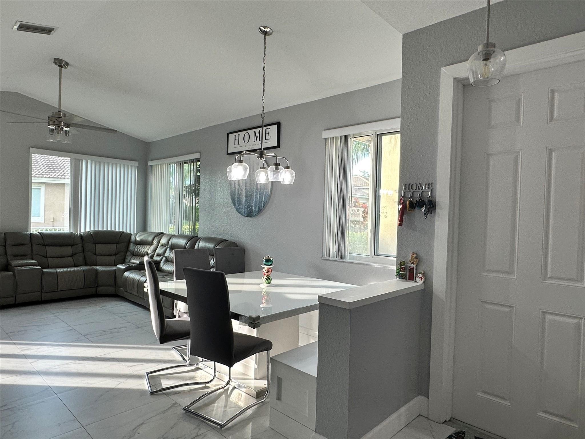 1102 SW 158th Avenue, Pembroke Pines, FL 33027, Pembroke Pines - Photo 3