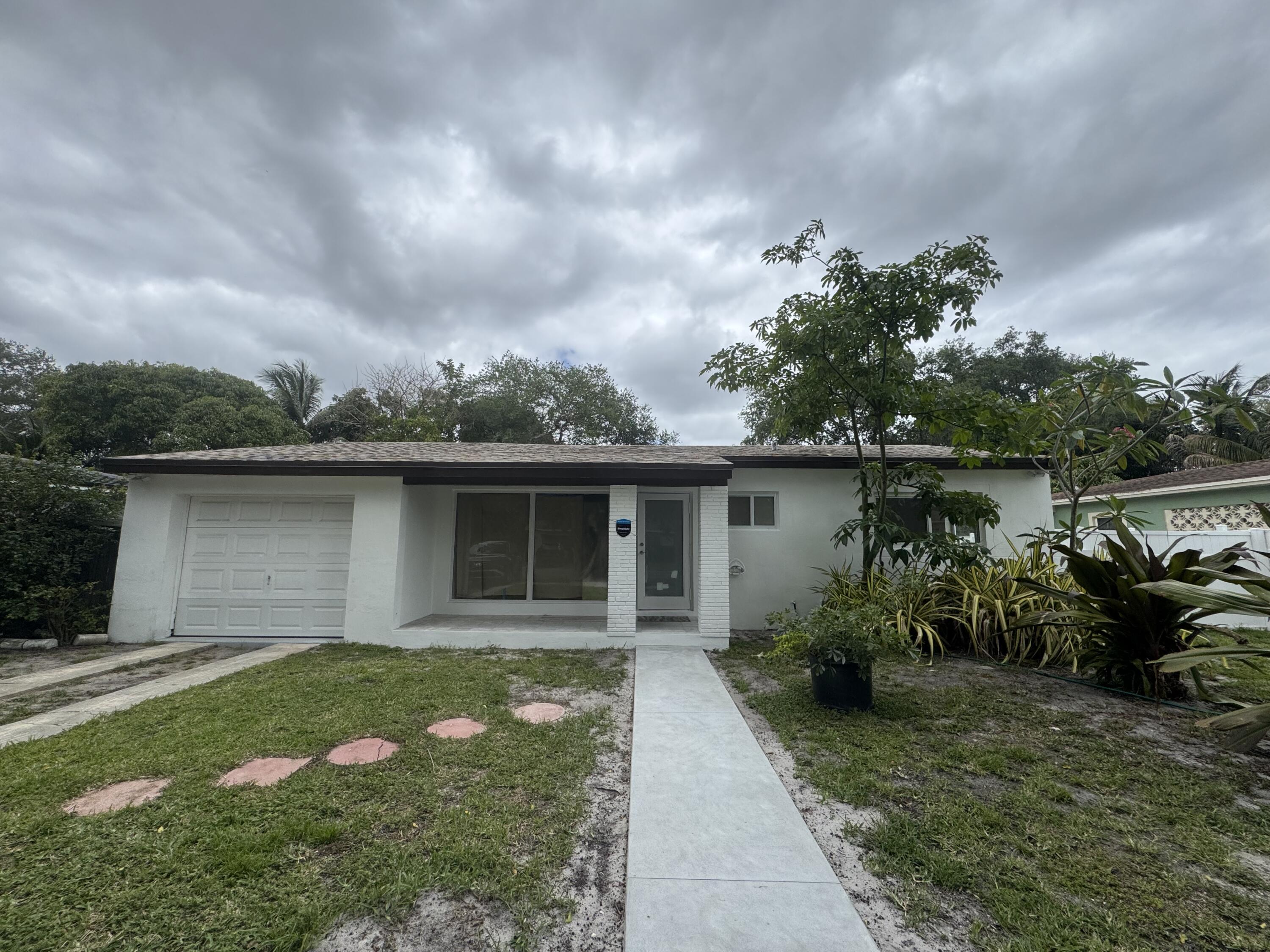 725 NE 160th Terrace, Miami, FL 33162, Miami